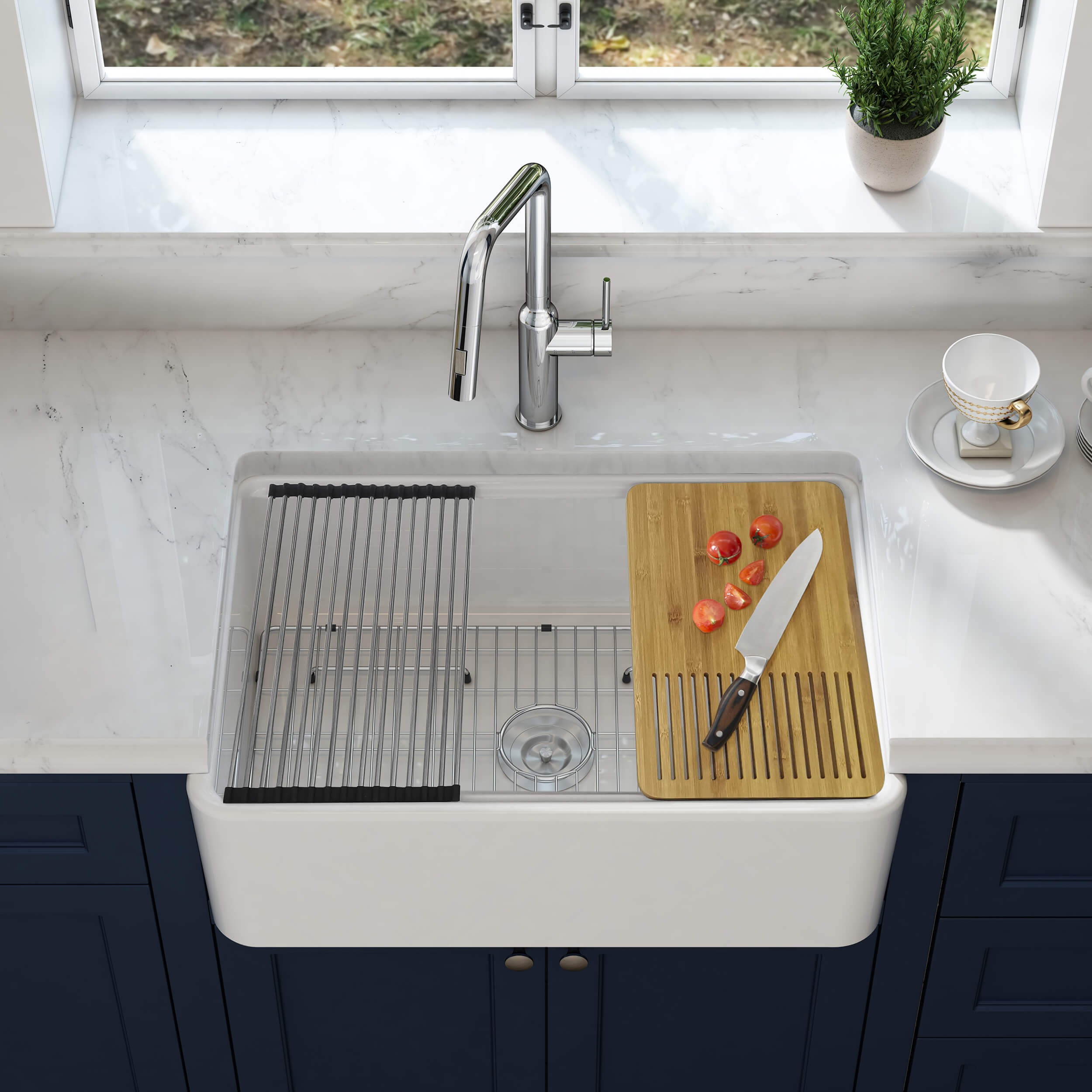 Nova 33" Farmhouse Fireclay Kitchen Workstation Sink