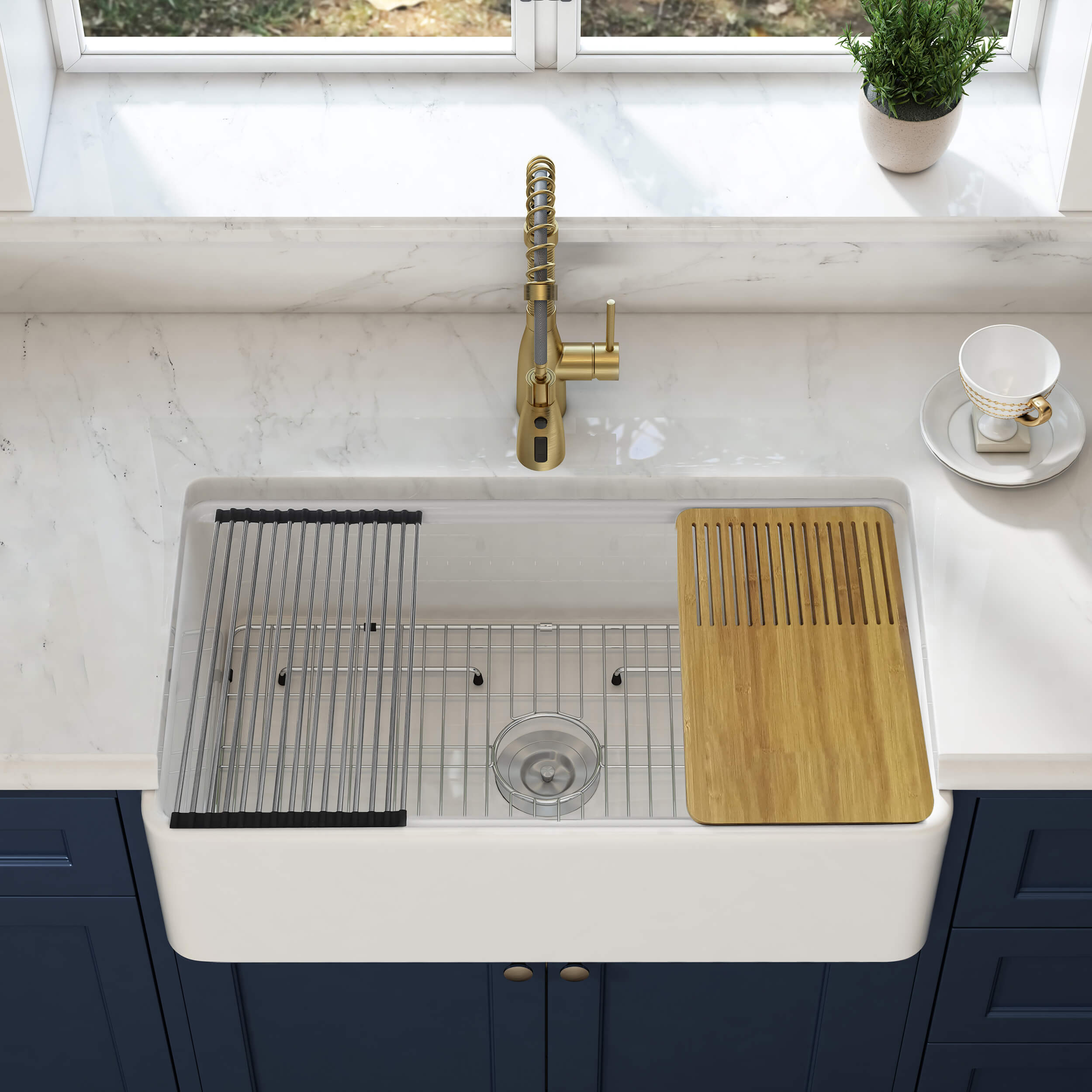 Nova 30" Farmhouse Fireclay Kitchen Workstation Sink