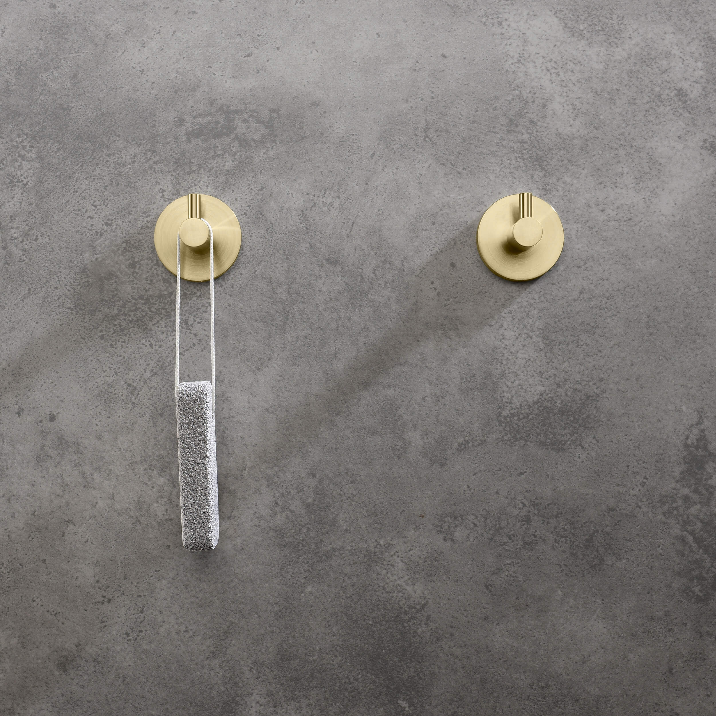 Halo Bathroom Towel & Robe Hook 3 Count