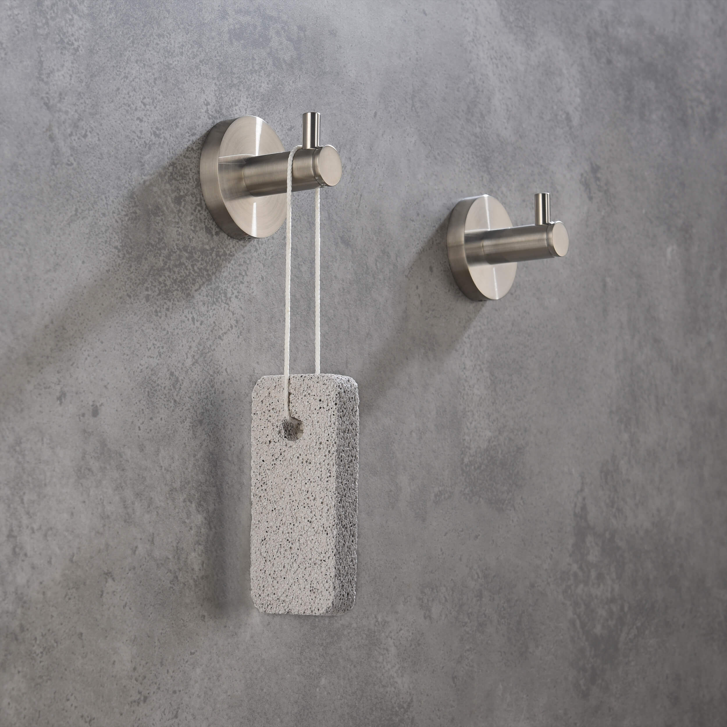Halo Bathroom Towel & Robe Hook