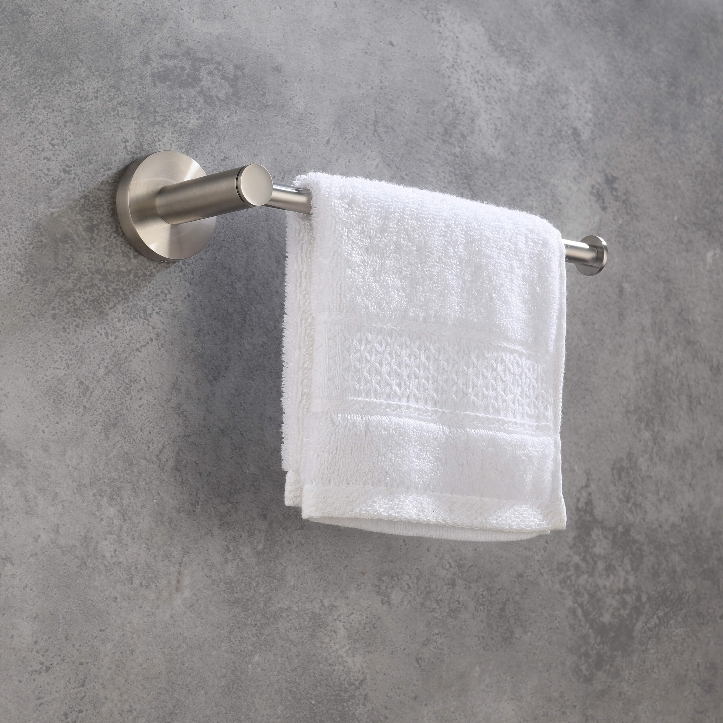 Halo 2-Piece Bathroom Hardware Set 1