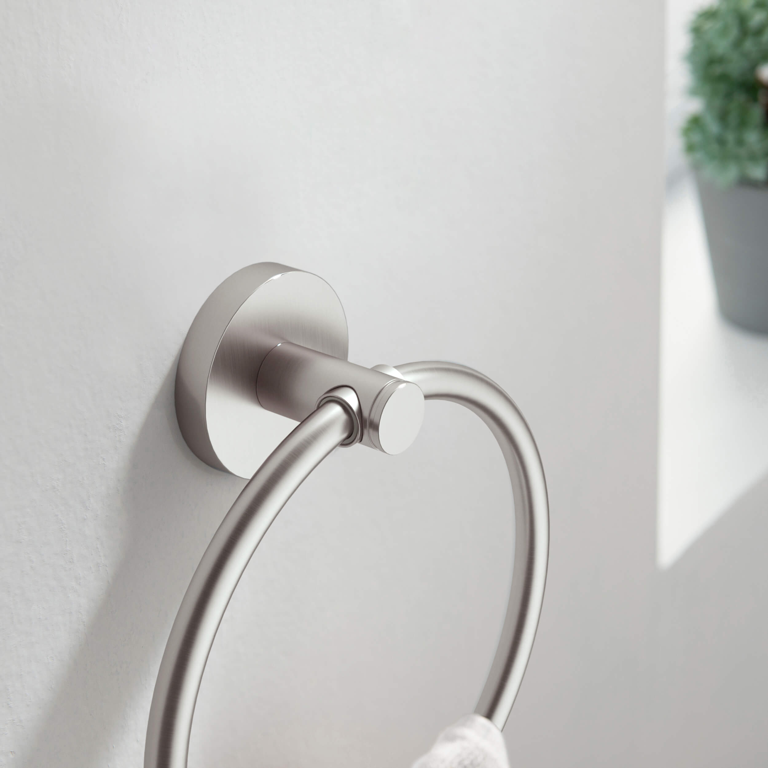 Halo 2-Piece Bathroom Hardware Set 2