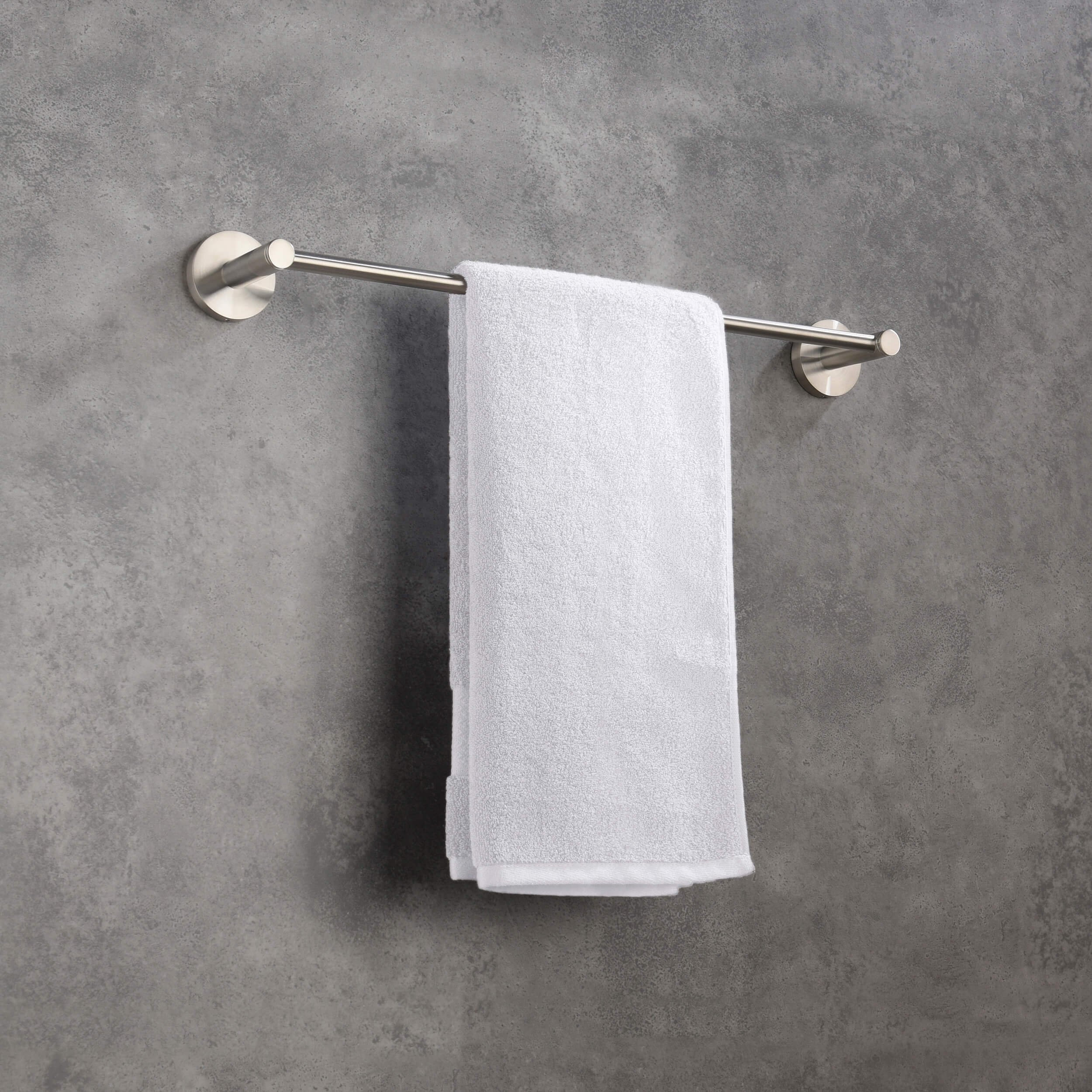 Halo Bathroom 18" Towel Bar