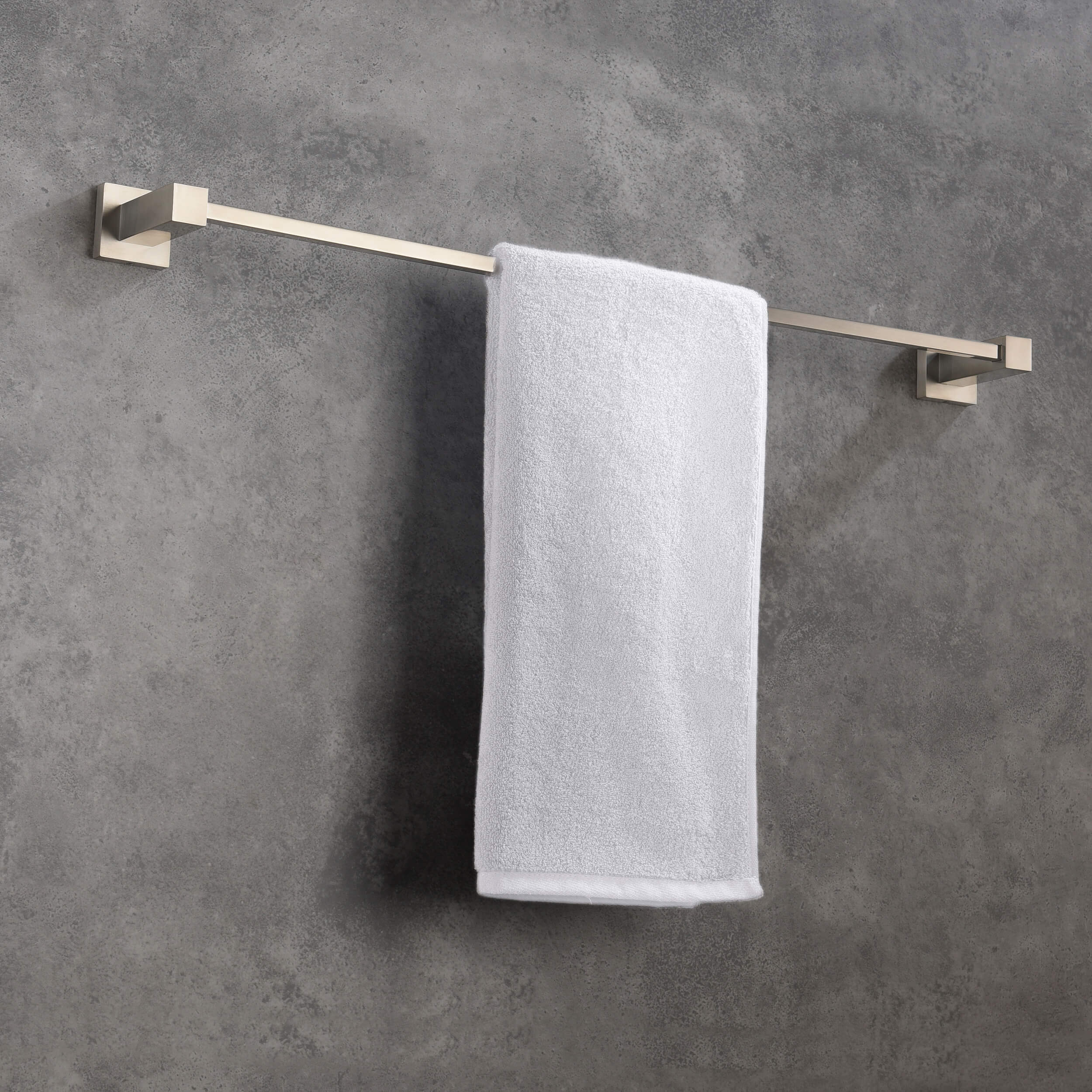 Quadra 24 inch Bathroom Towel Bar
