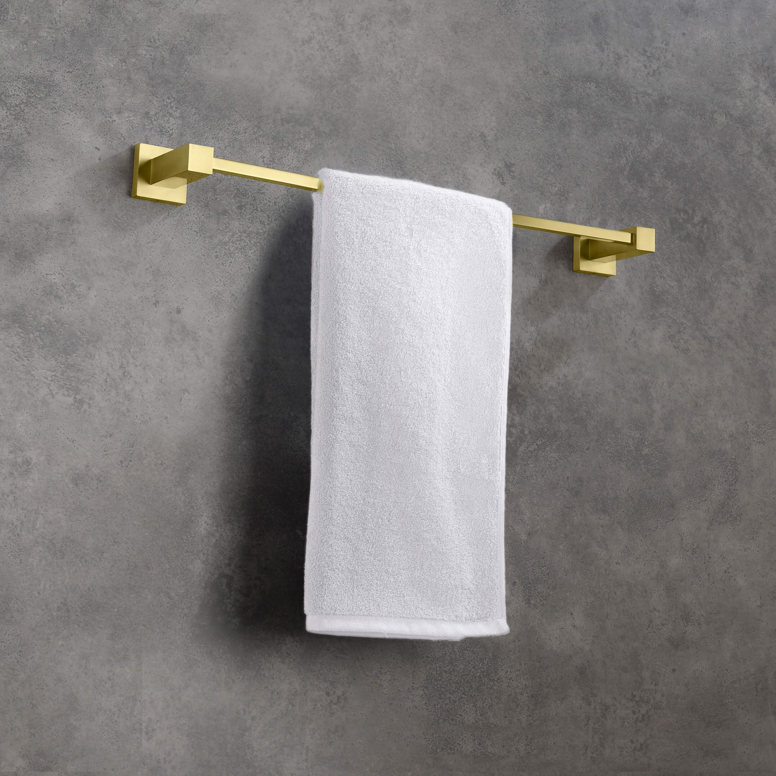 Quadra Bathroom 18" Towel Bar