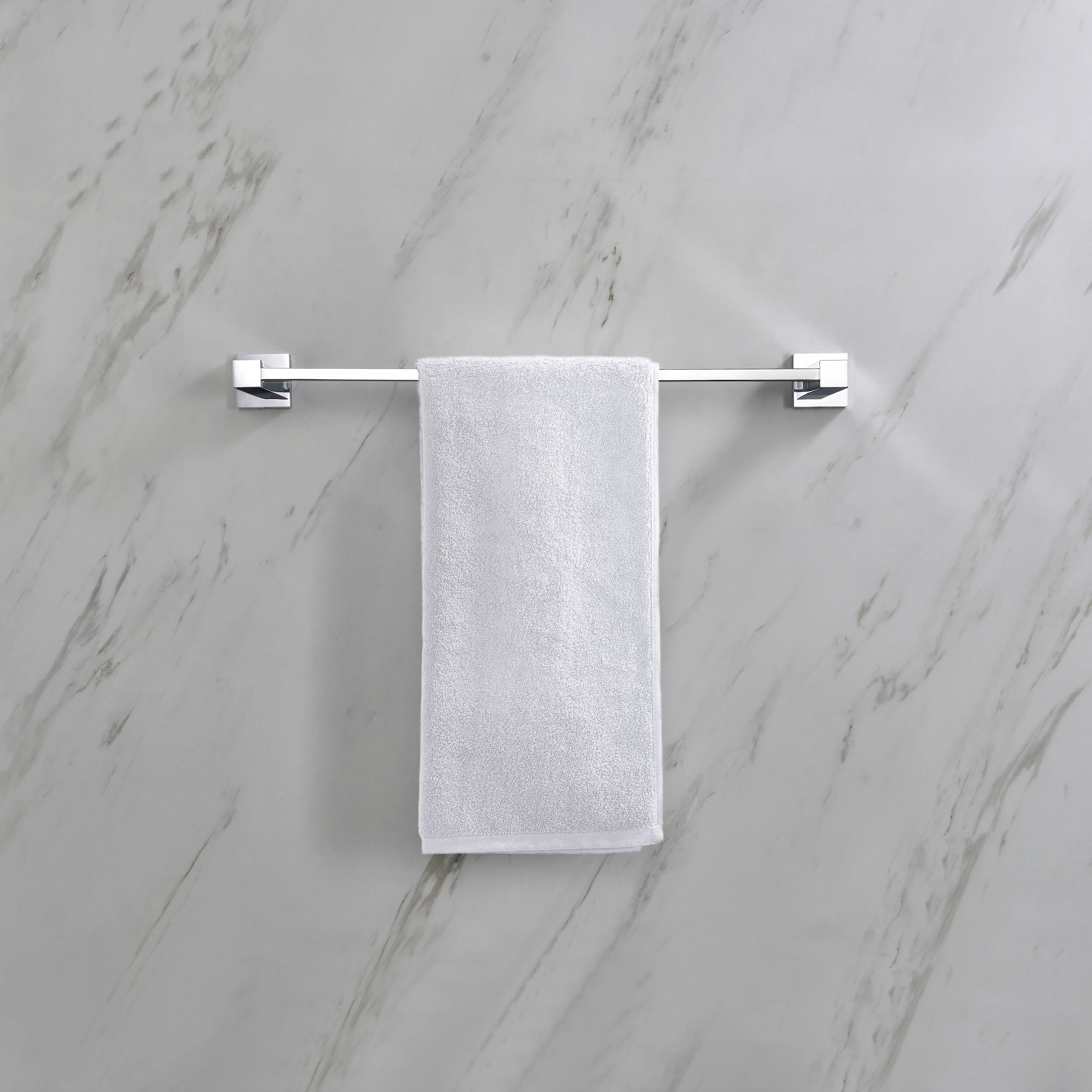 Quadra Bathroom 18" Towel Bar