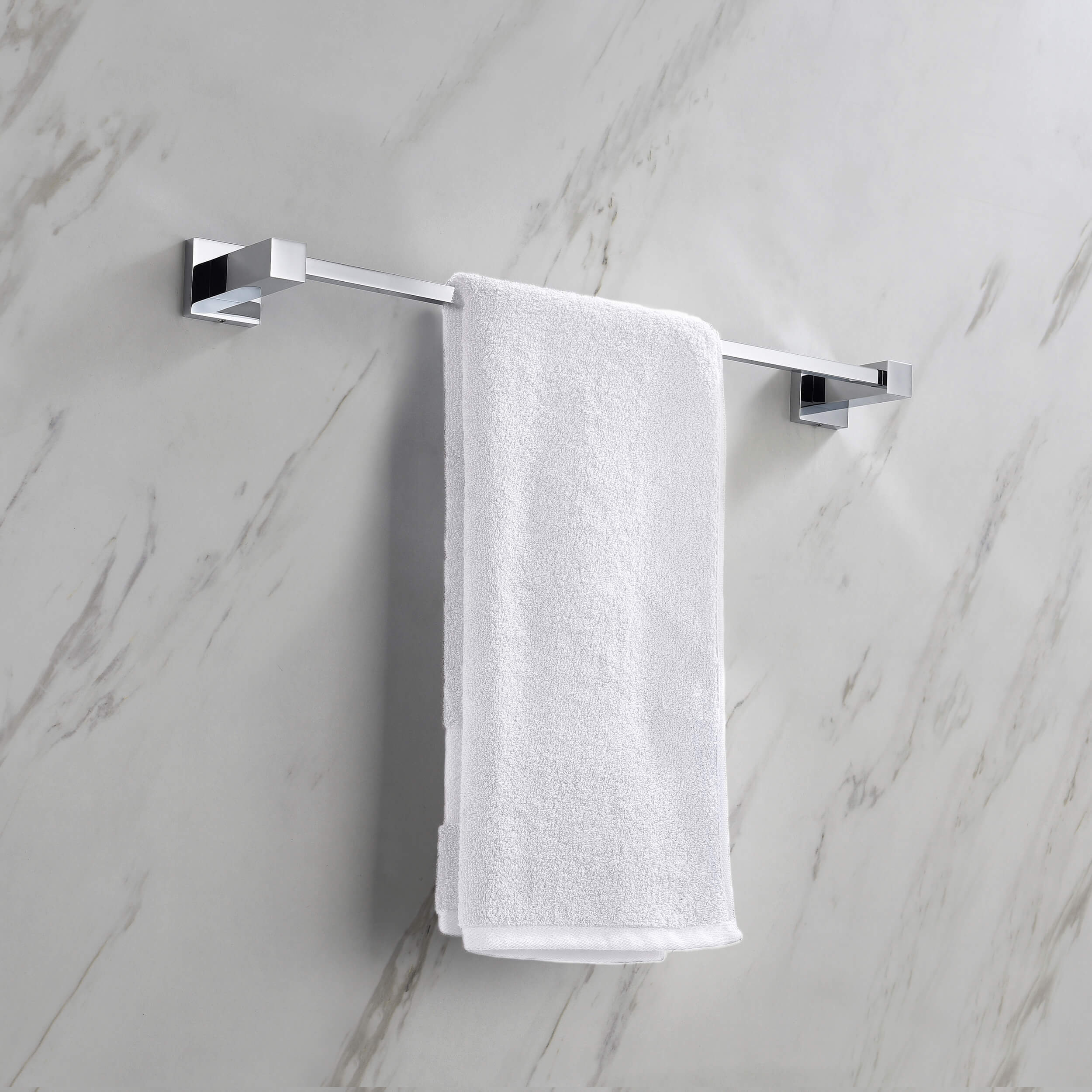 Quadra Bathroom 18" Towel Bar