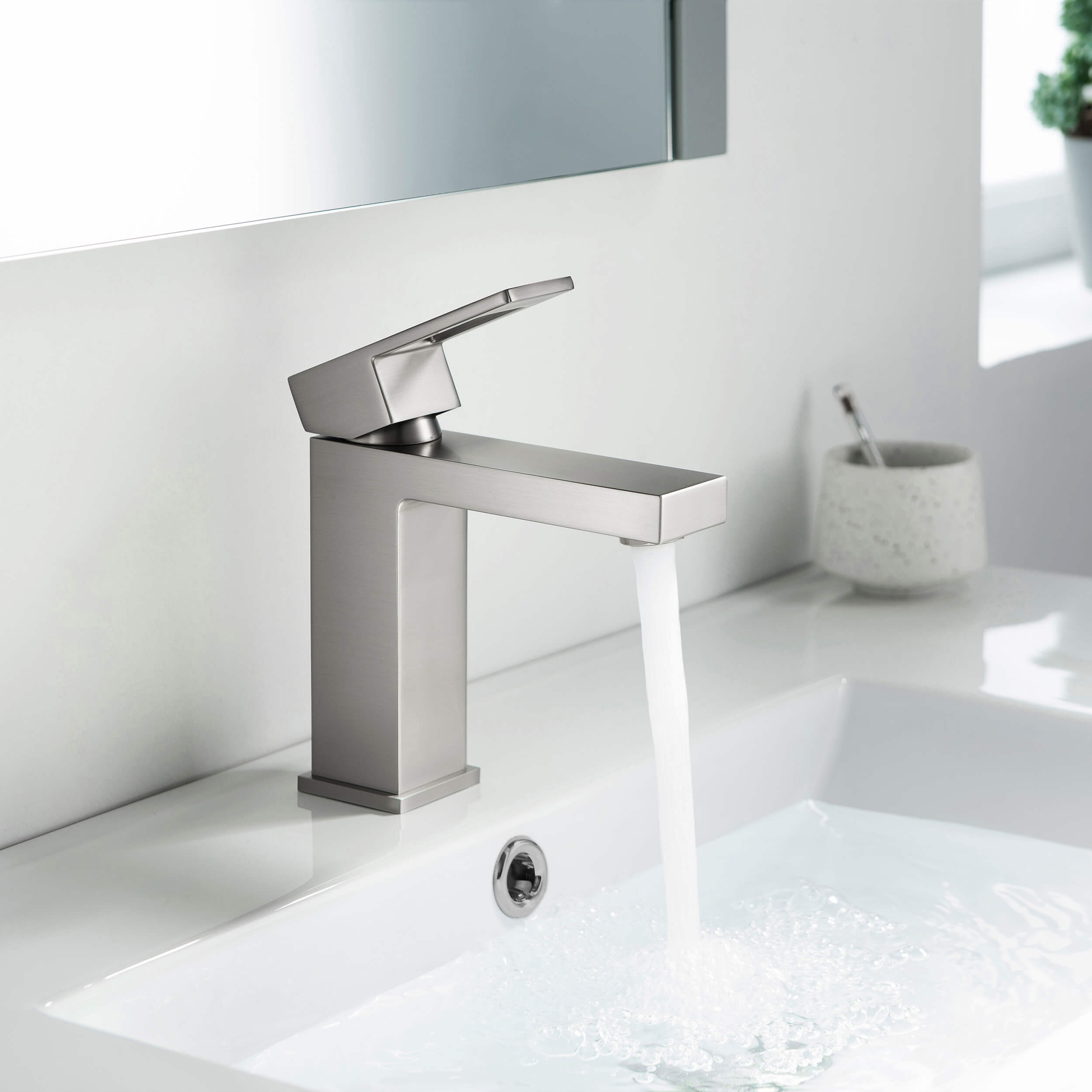 Quadra Single Handle Bathroom Vanity Sink Faucet with Pop Up Drain