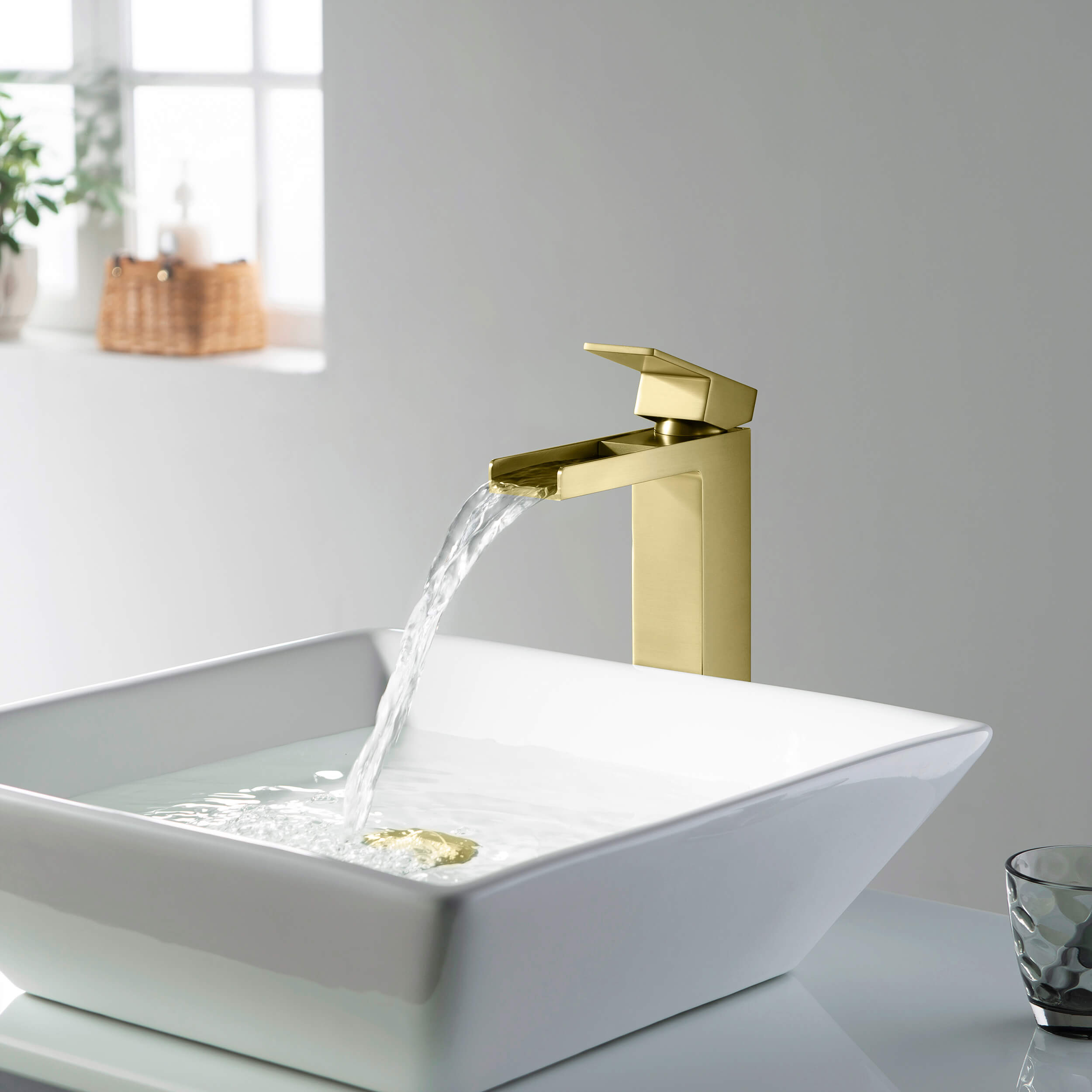 Quadra Waterfall Single Handle Bathroom Vessel Sink Faucet with Pop Up Drain