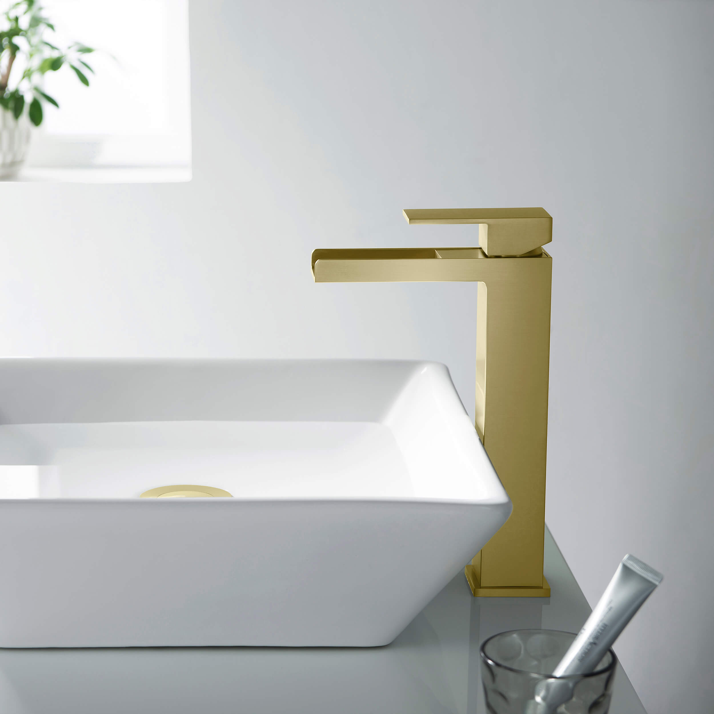 Quadra Waterfall Single Handle Bathroom Vessel Sink Faucet with Pop Up Drain