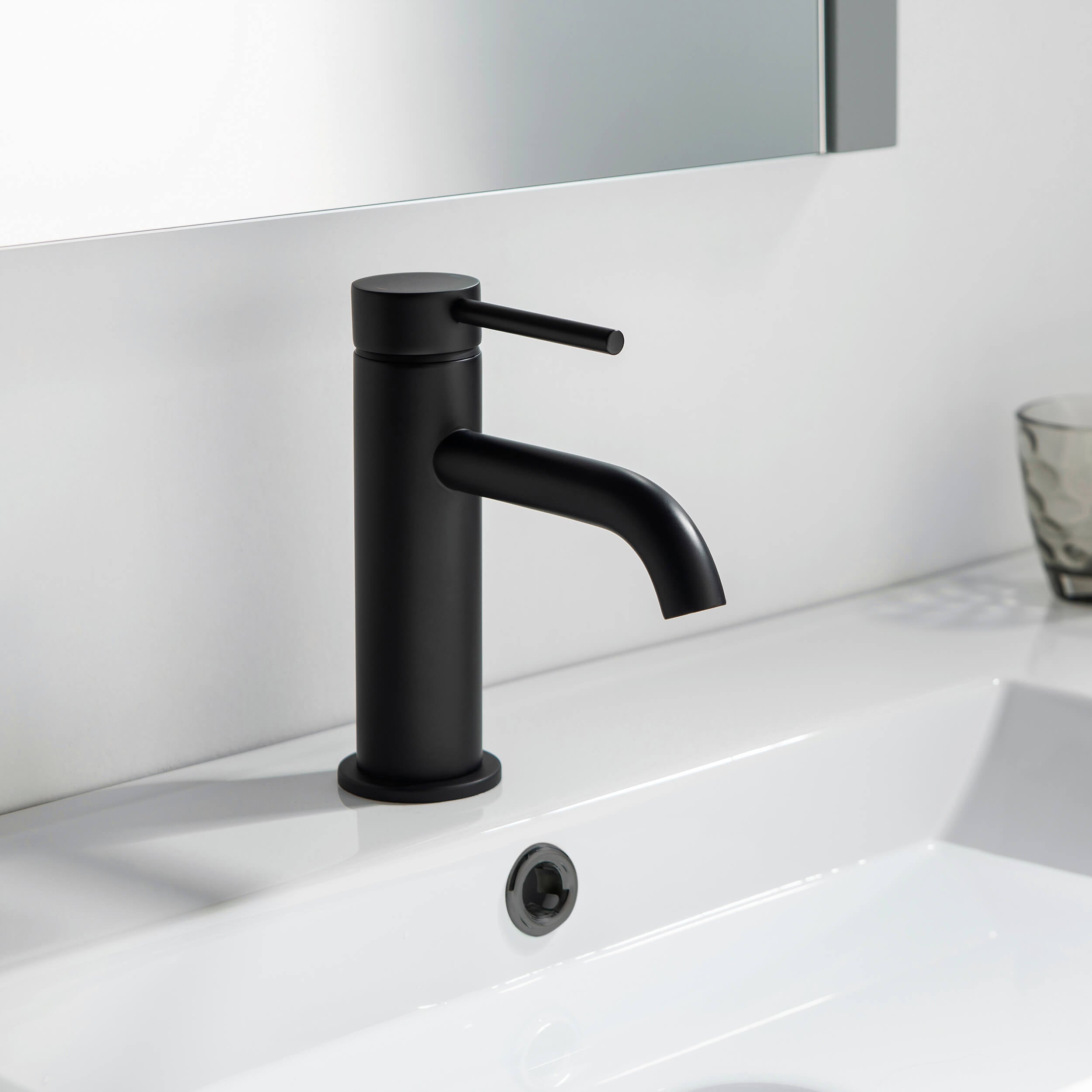 Halo Single Handle Bathroom Vanity Sink Faucet with Pop Up Drain