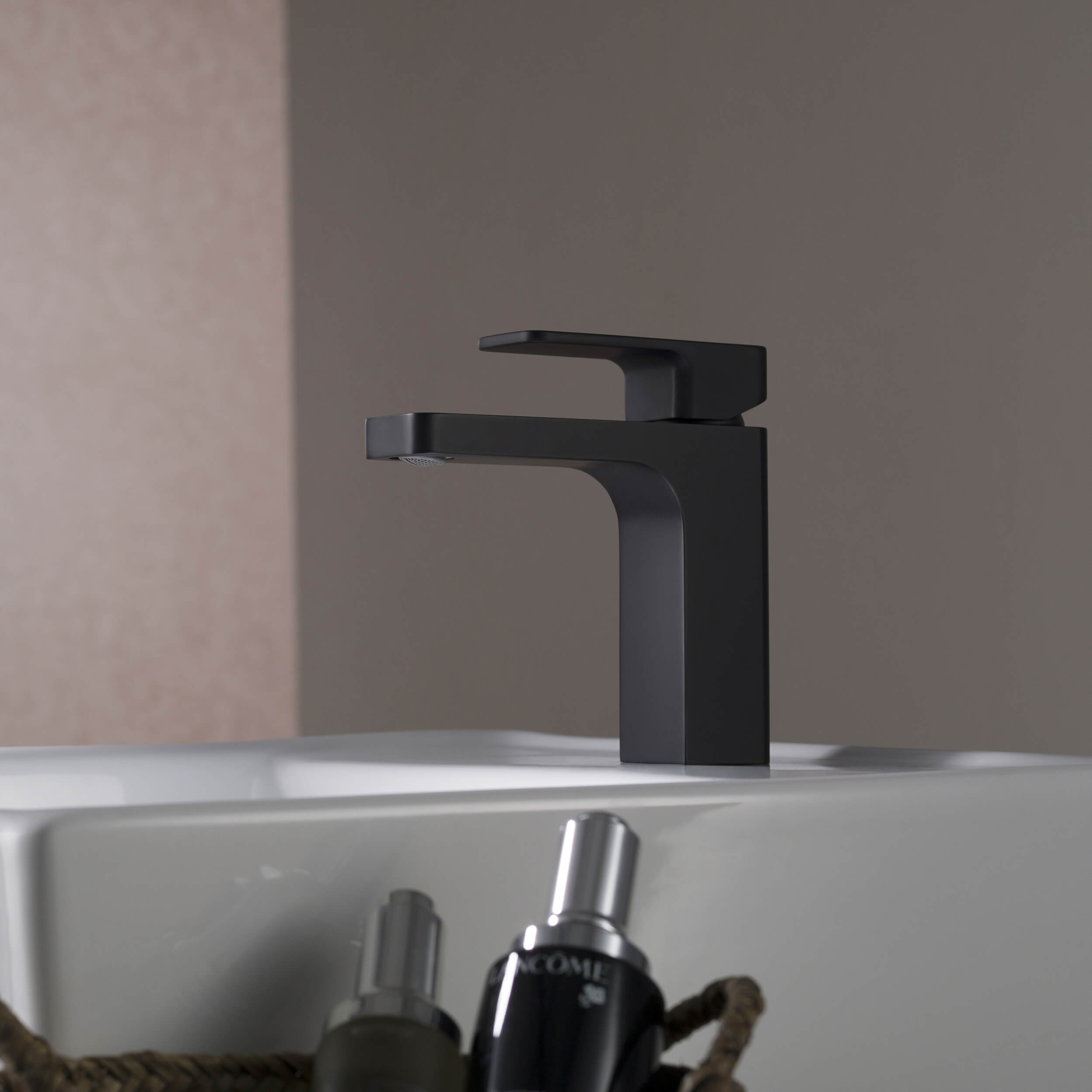 Fusion Single Handle Bathroom Vanity Sink Faucet with Pop Up Drain