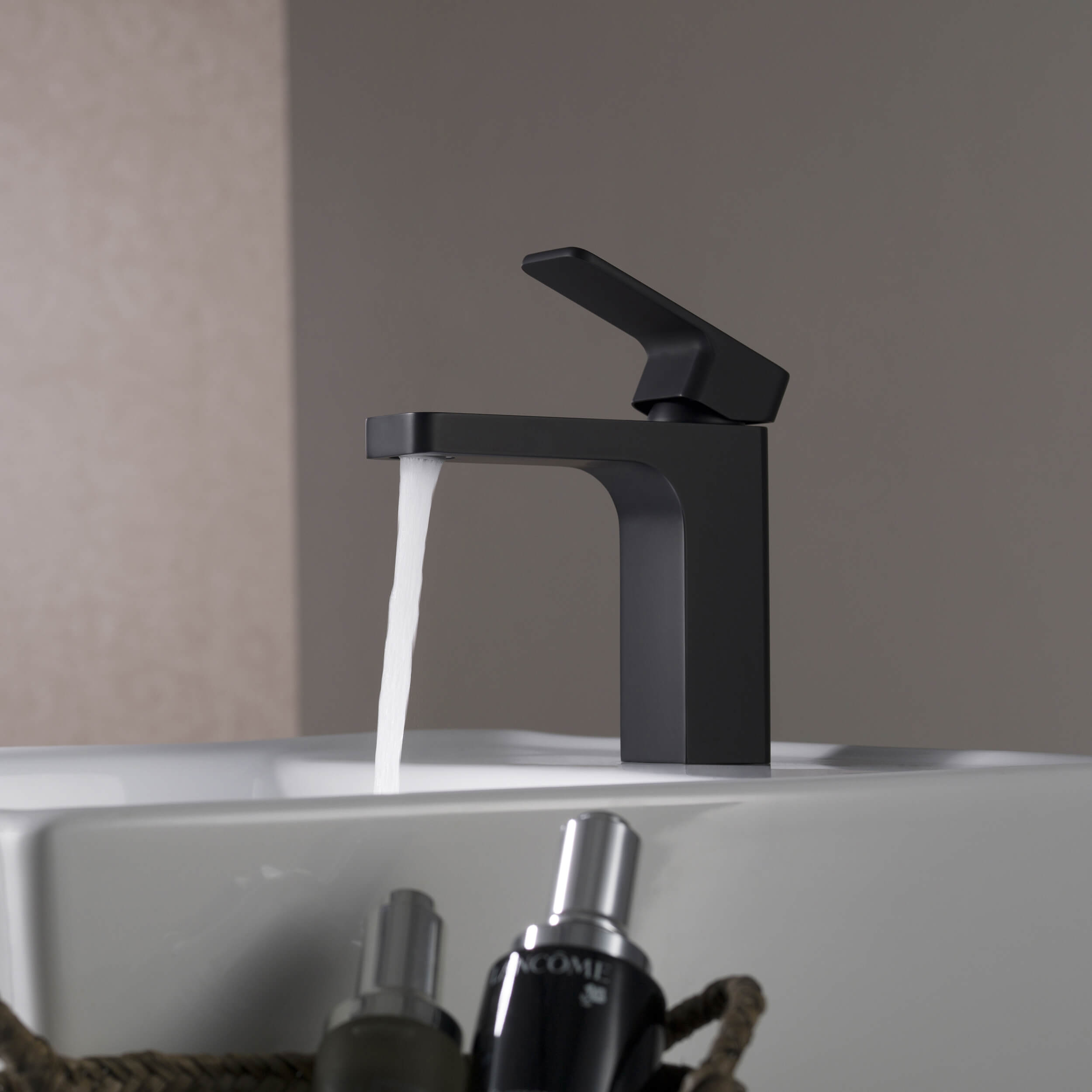 Fusion Single Handle Bathroom Vanity Sink Faucet with Pop Up Drain