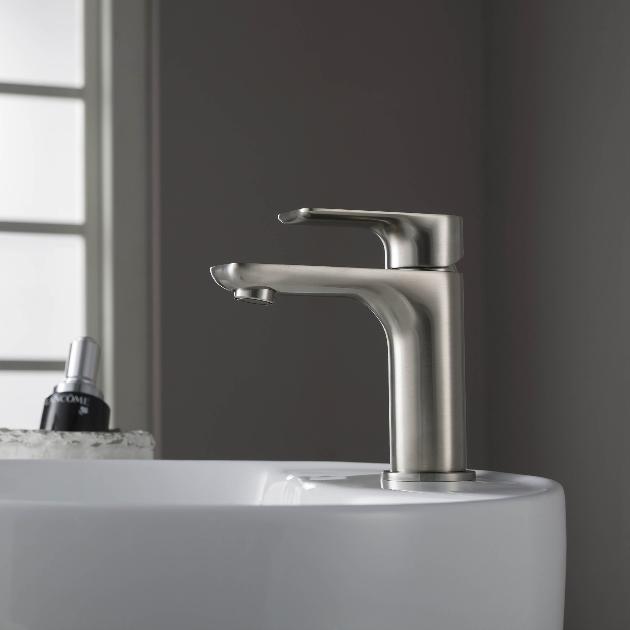 Austin Single Handle Bathroom Vanity Sink Faucet with Pop Up Drain