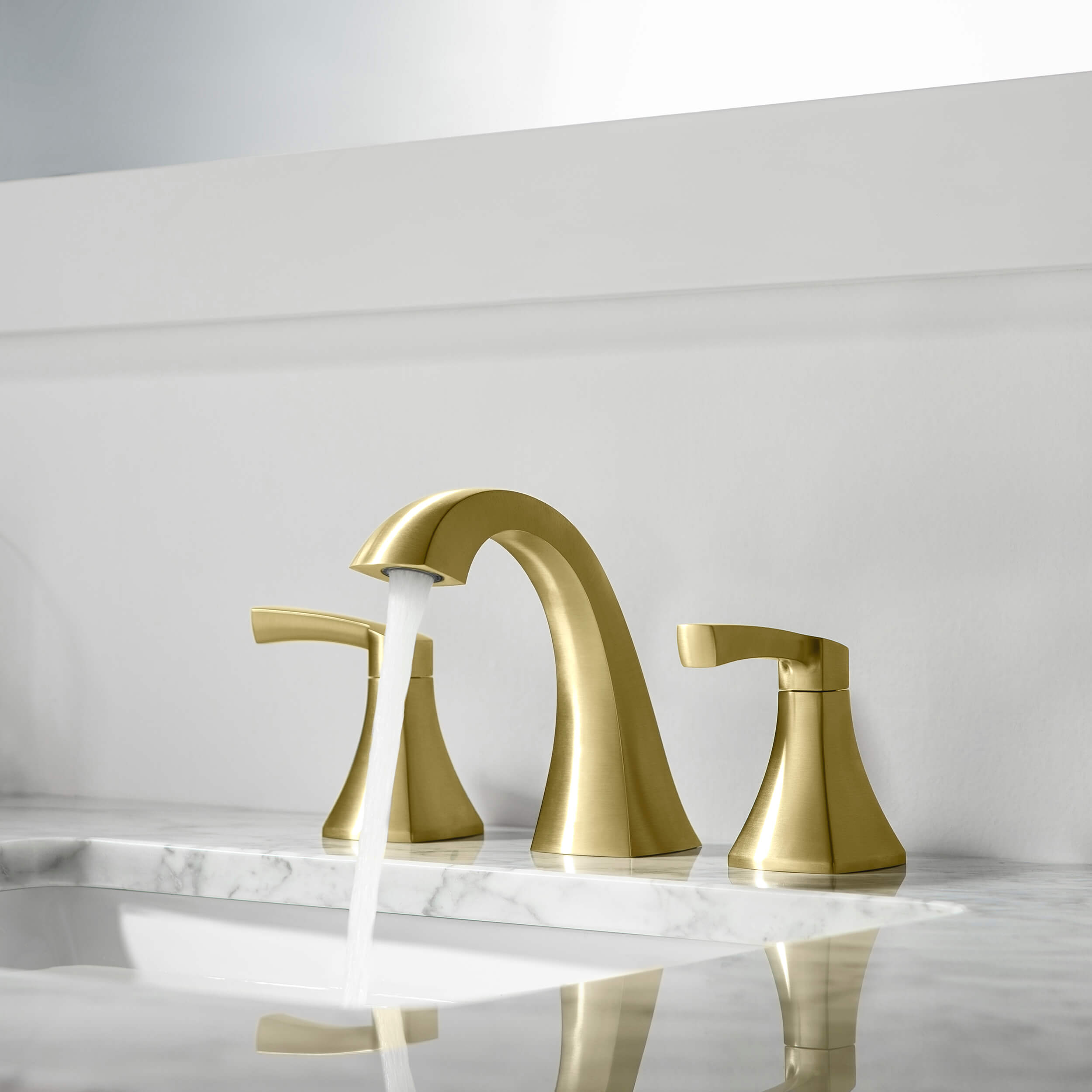 Vermont 8" Widespread Bathroom Sink Faucet with Drain Assembly