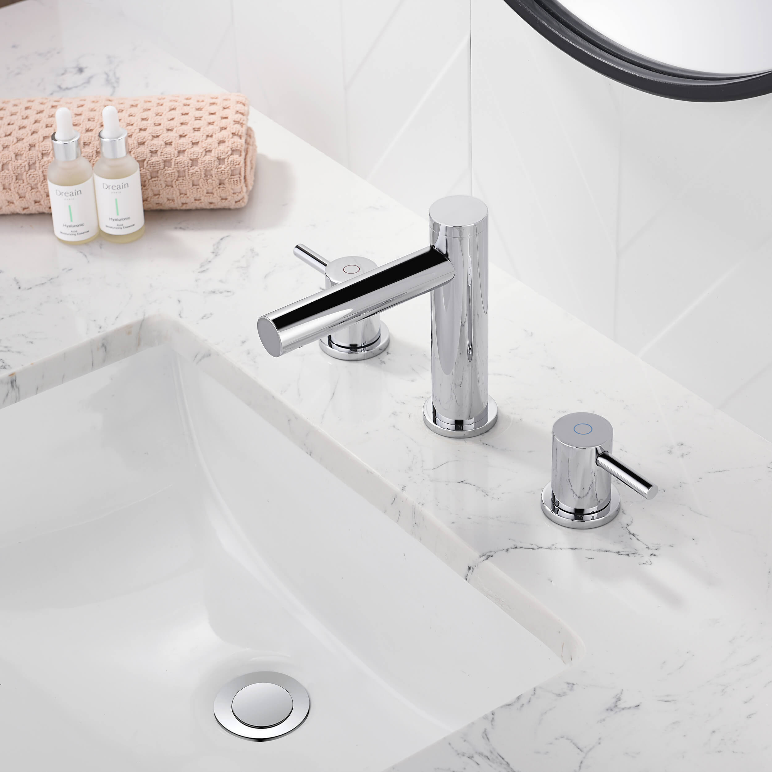 Halo 8" Widespread Bathroom Sink Faucet with Drain Assembly