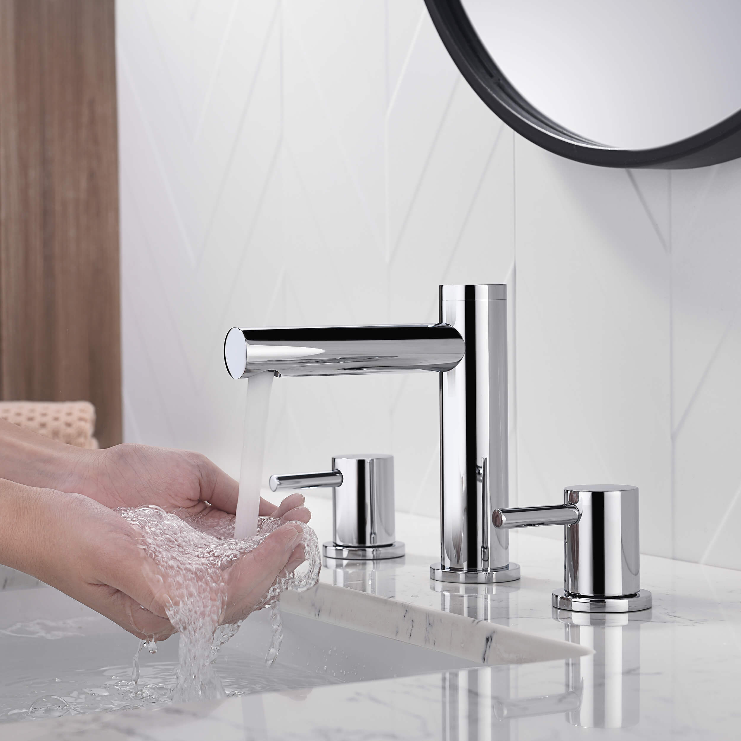 Halo 8" Widespread Bathroom Sink Faucet with Drain Assembly