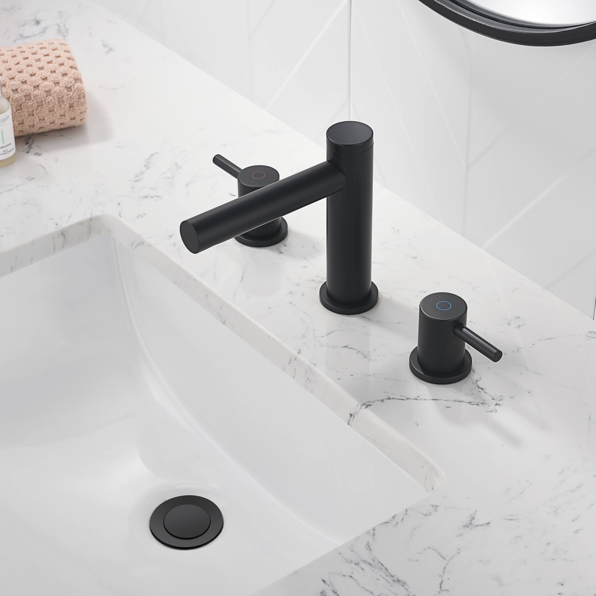 Halo 8" Widespread Bathroom Sink Faucet with Drain Assembly