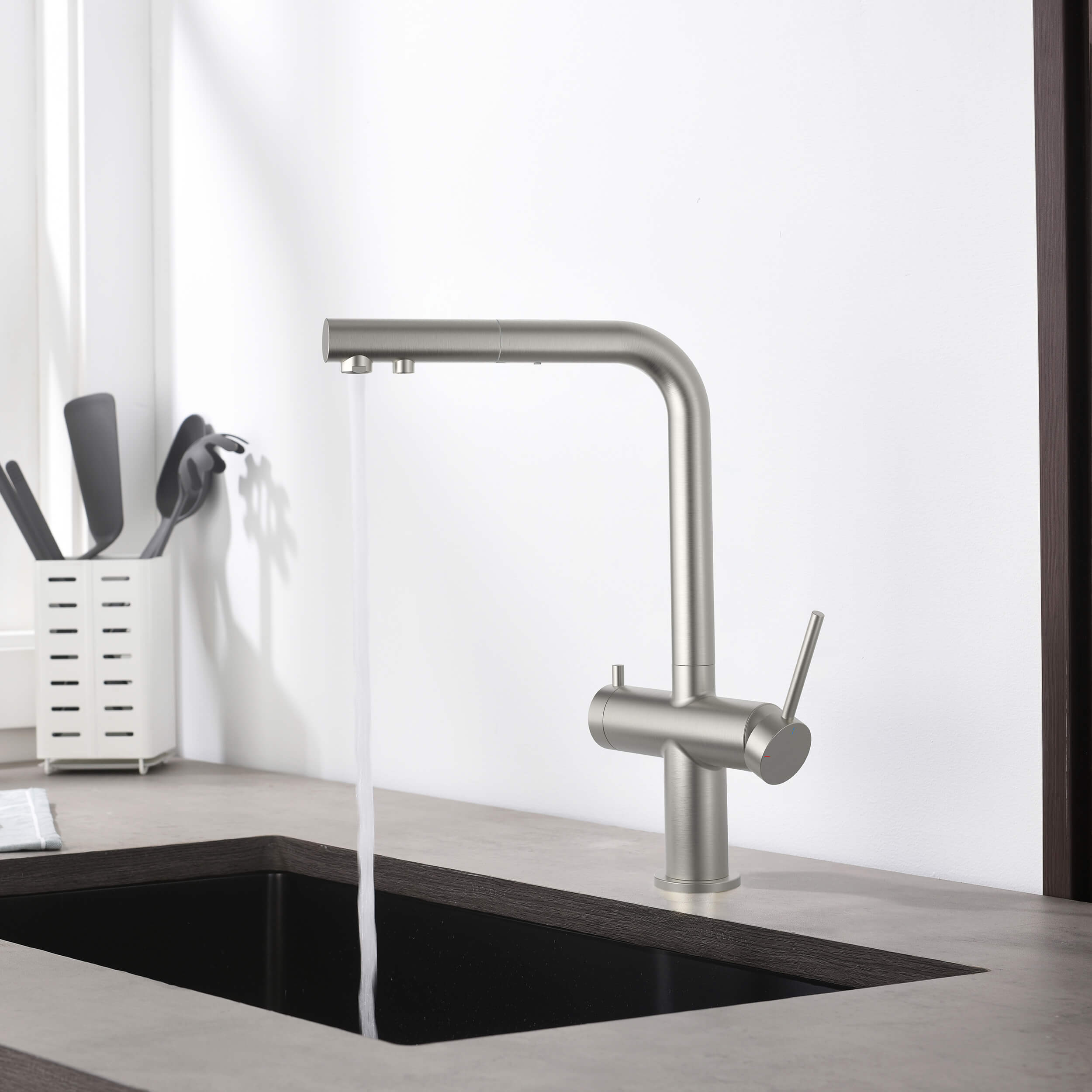 Halo 2-in-1 Pull Out Kitchen Filtration Faucet