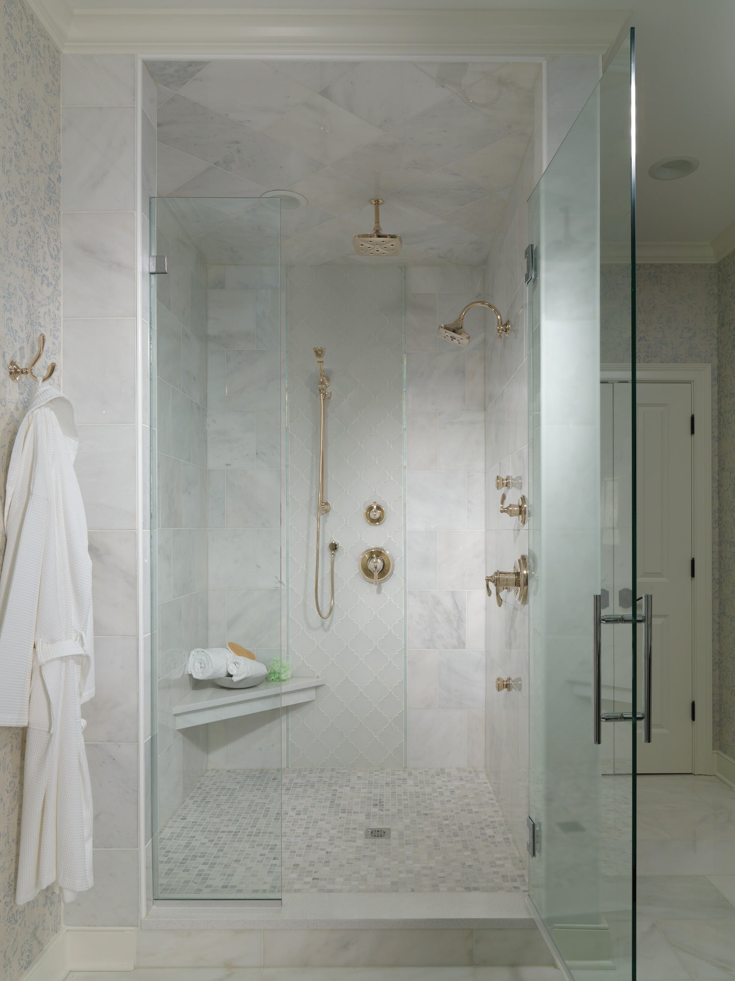 Brizo Essential™ Shower Touch-Clean® Round Body Spray