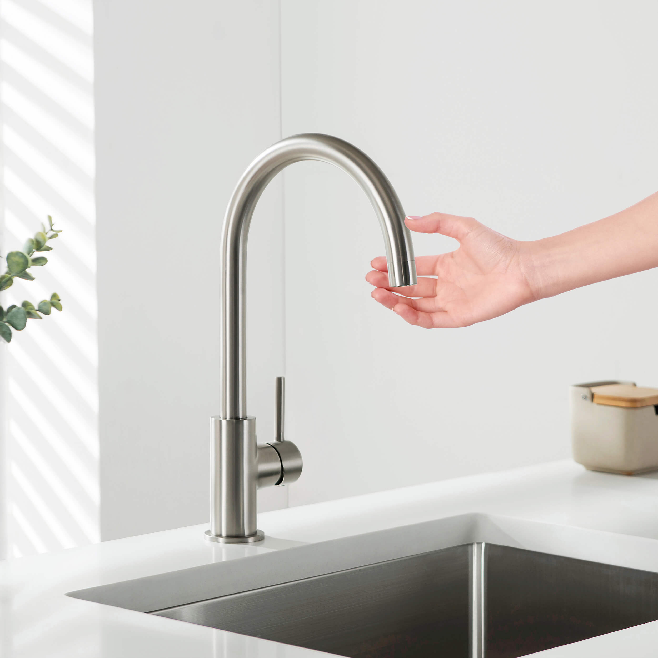 Halo Single Handle Bar Sink Faucet