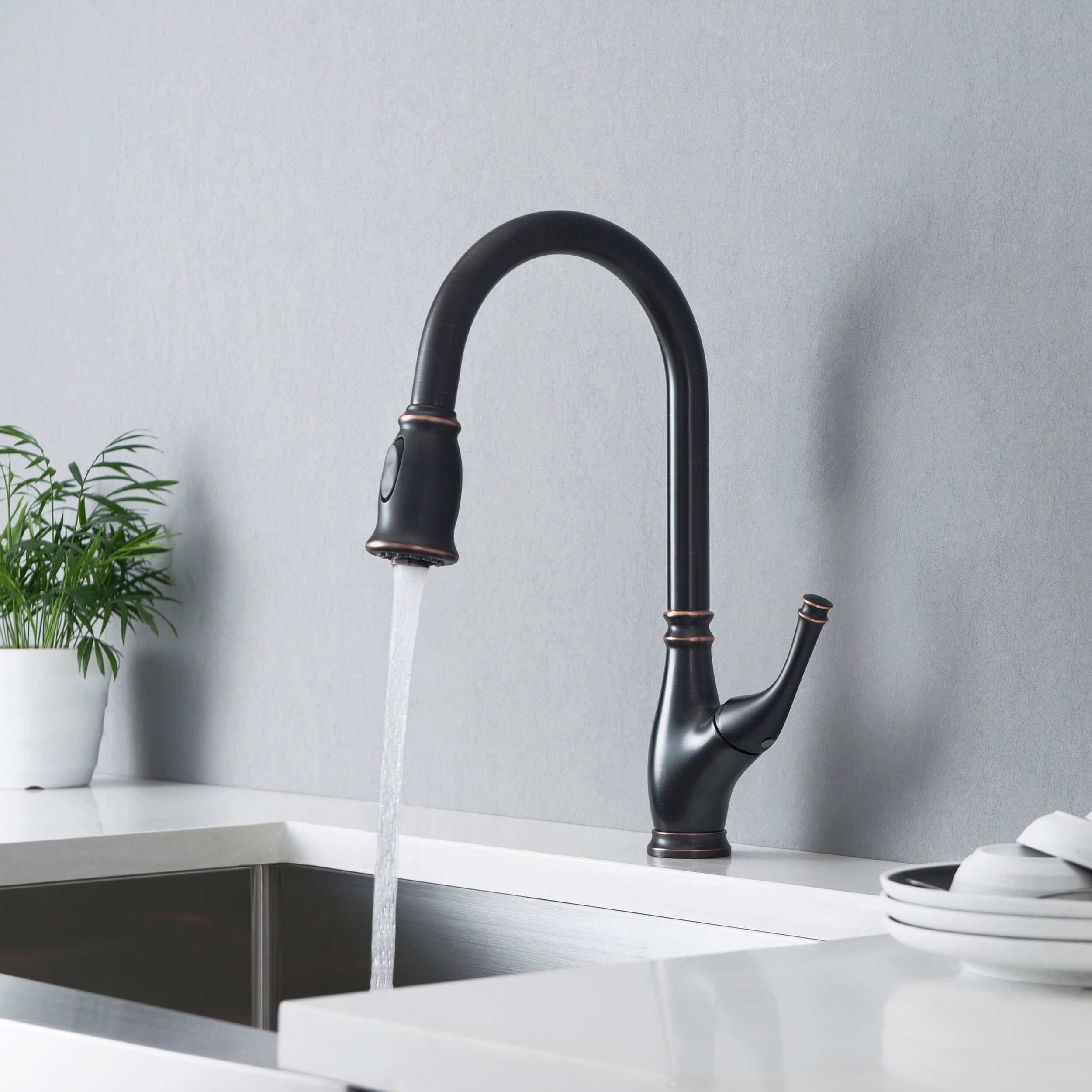 Omaha Single Handle Pull Down Kitchen Sink Faucet