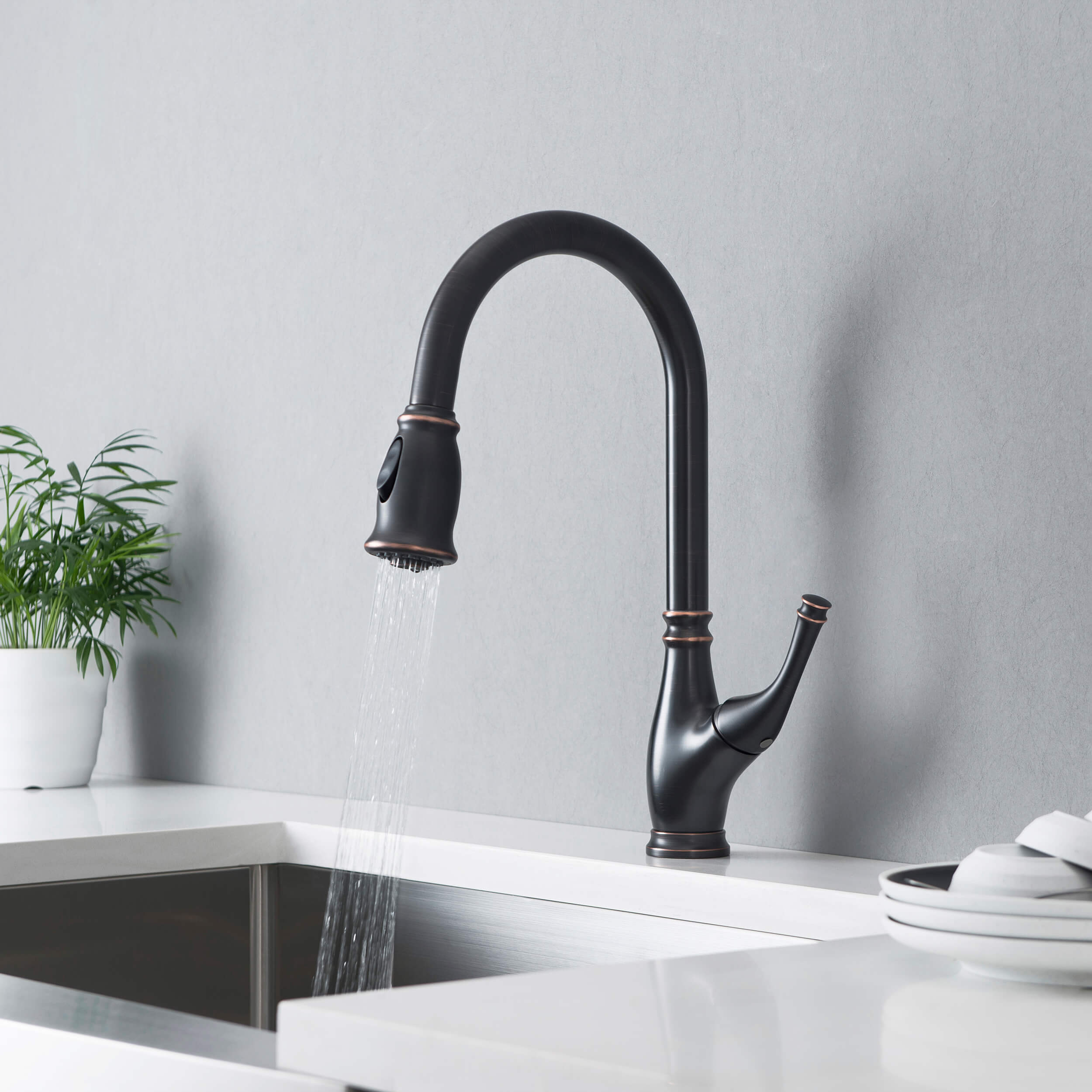Omaha Single Handle Pull Down Kitchen Sink Faucet