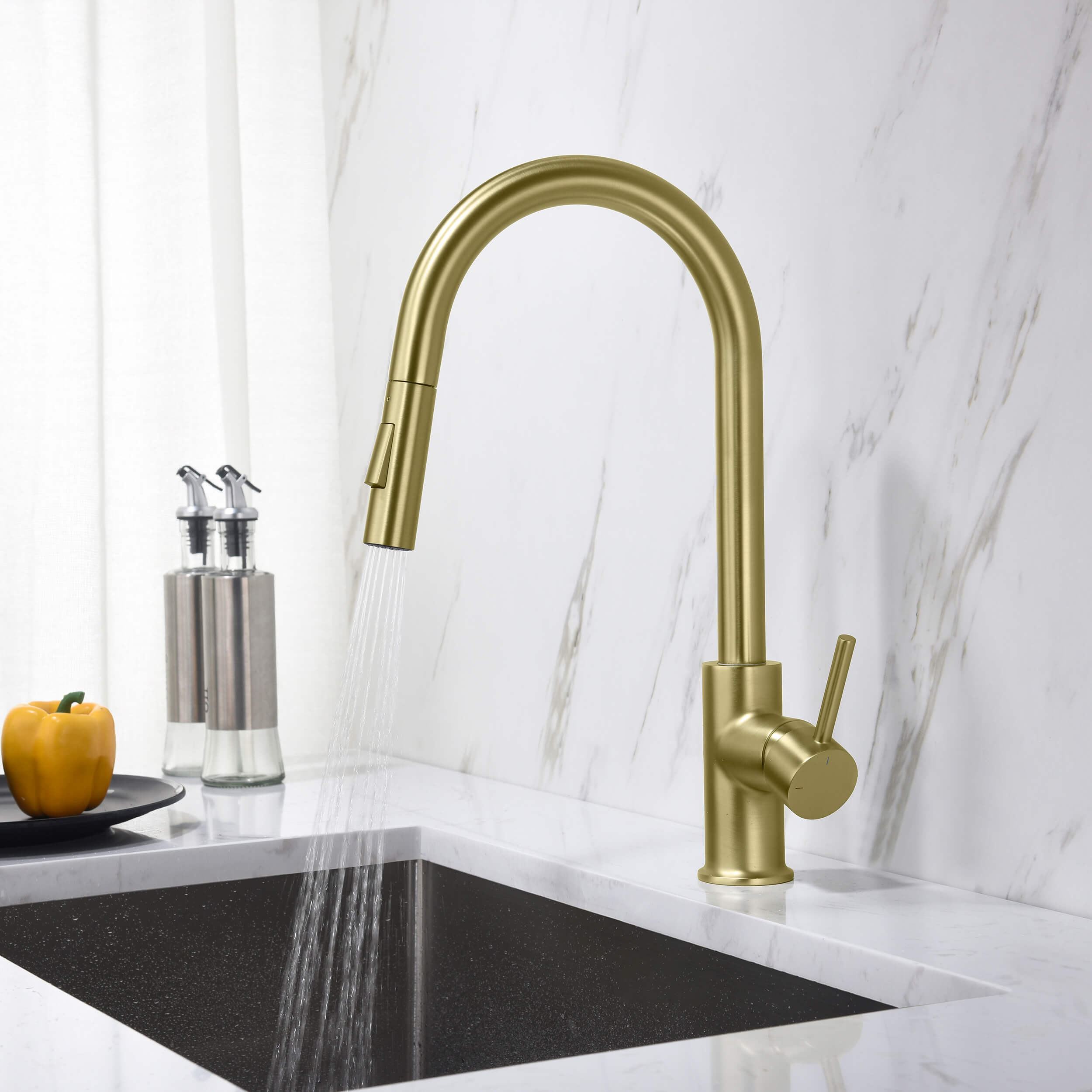 Halo Single Handle Pull Down Kitchen Faucet