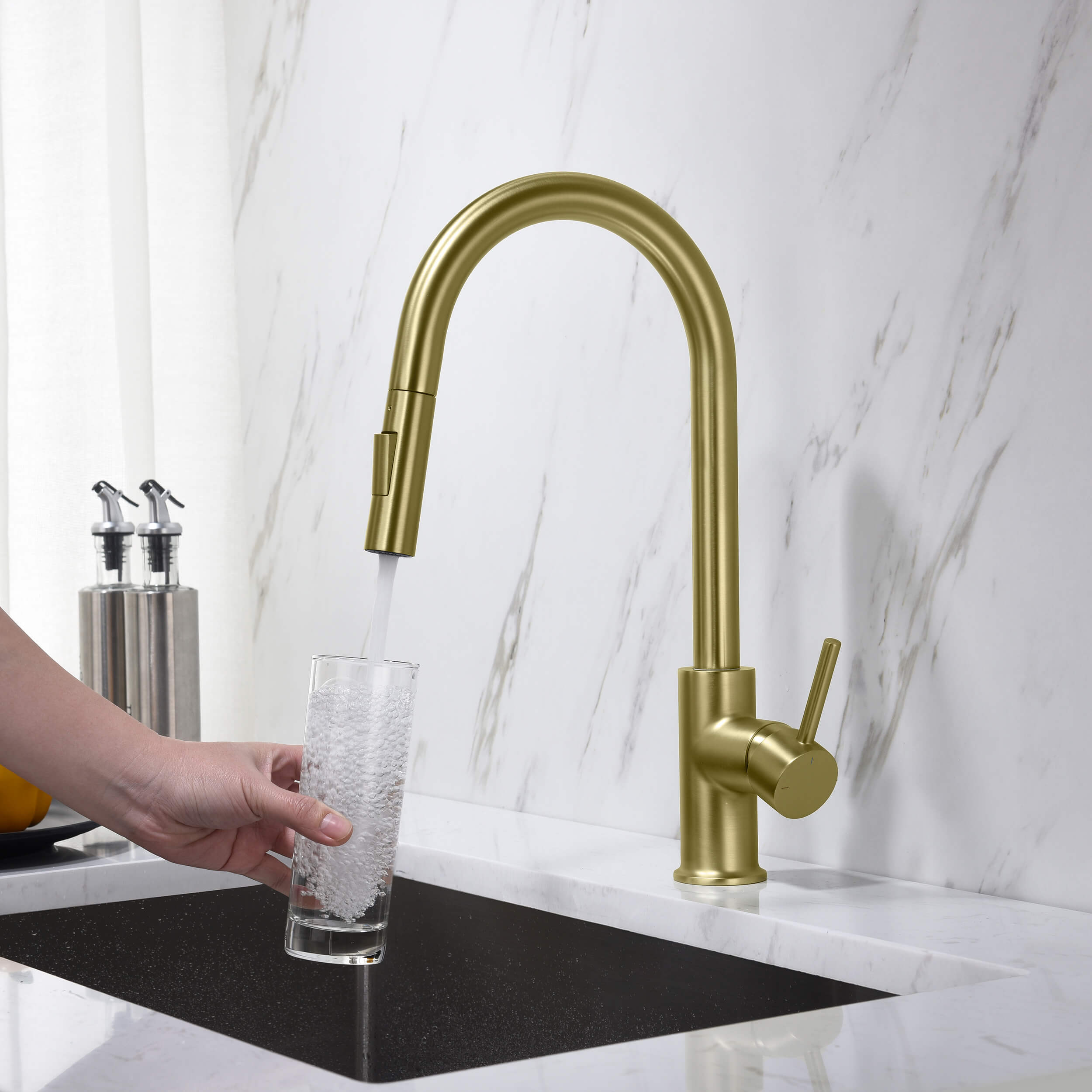 Halo Single Handle Pull Down Kitchen Faucet