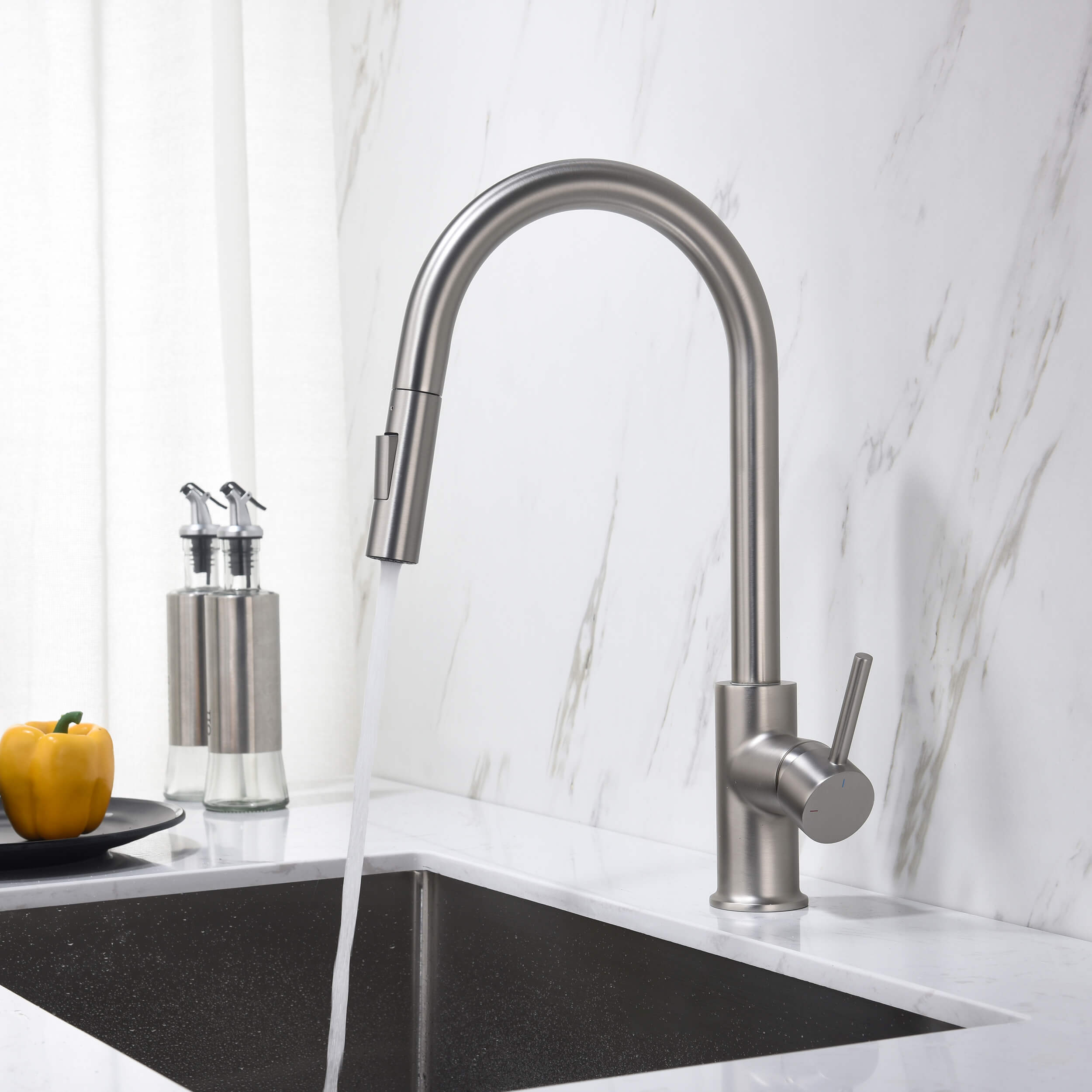 Halo Single Handle Pull Down Kitchen Faucet