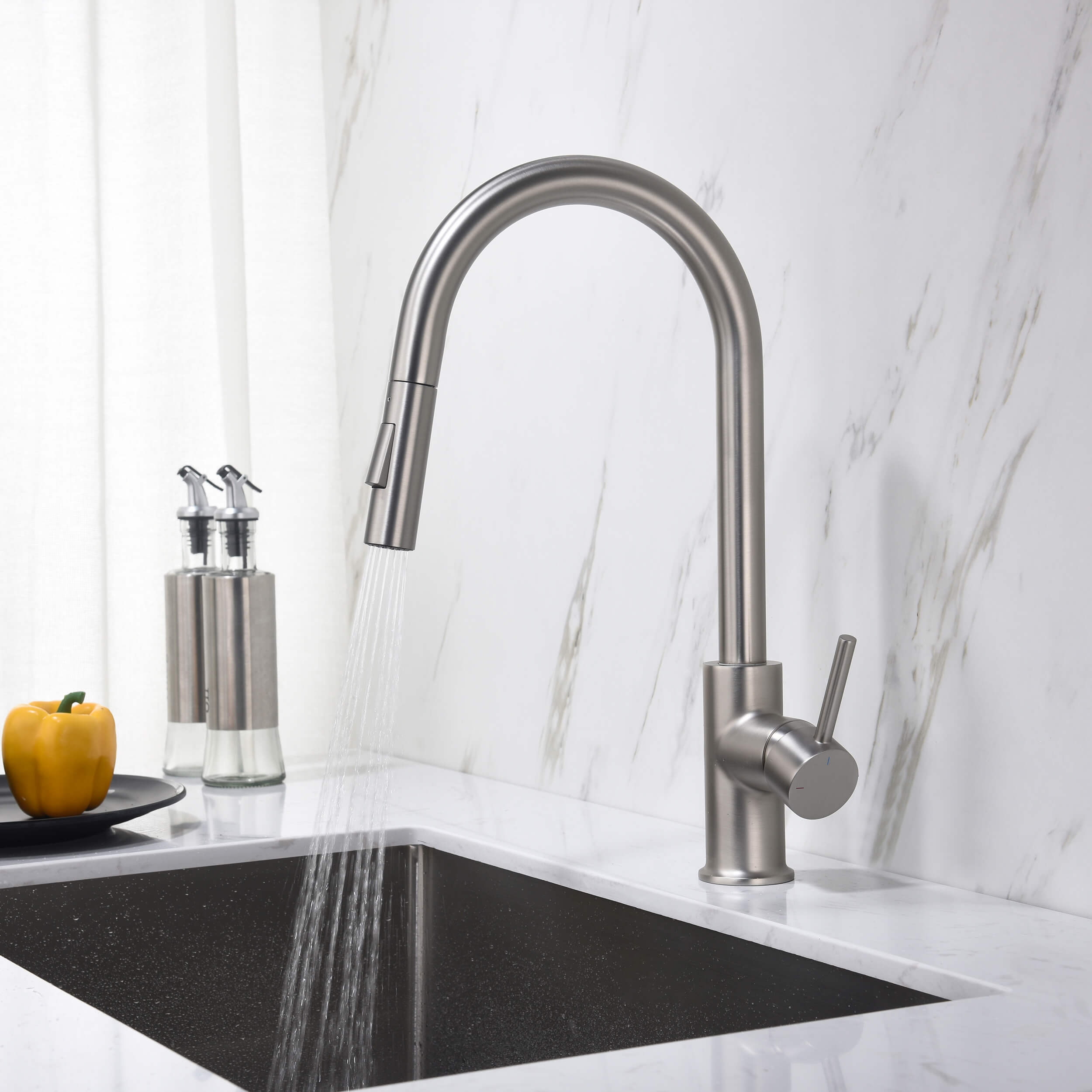 Halo Single Handle Pull Down Kitchen Faucet