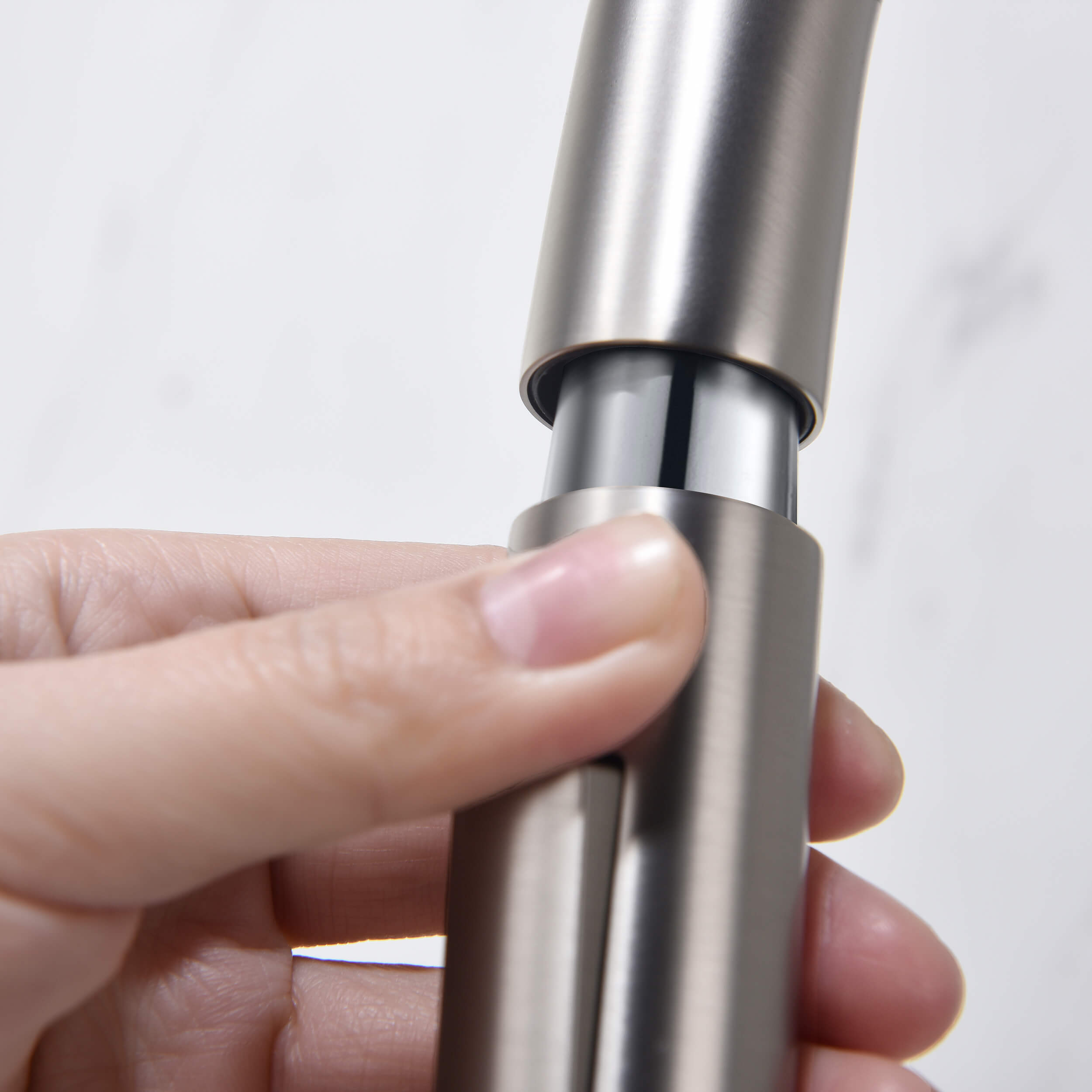 Halo Single Handle Pull Down Kitchen Faucet