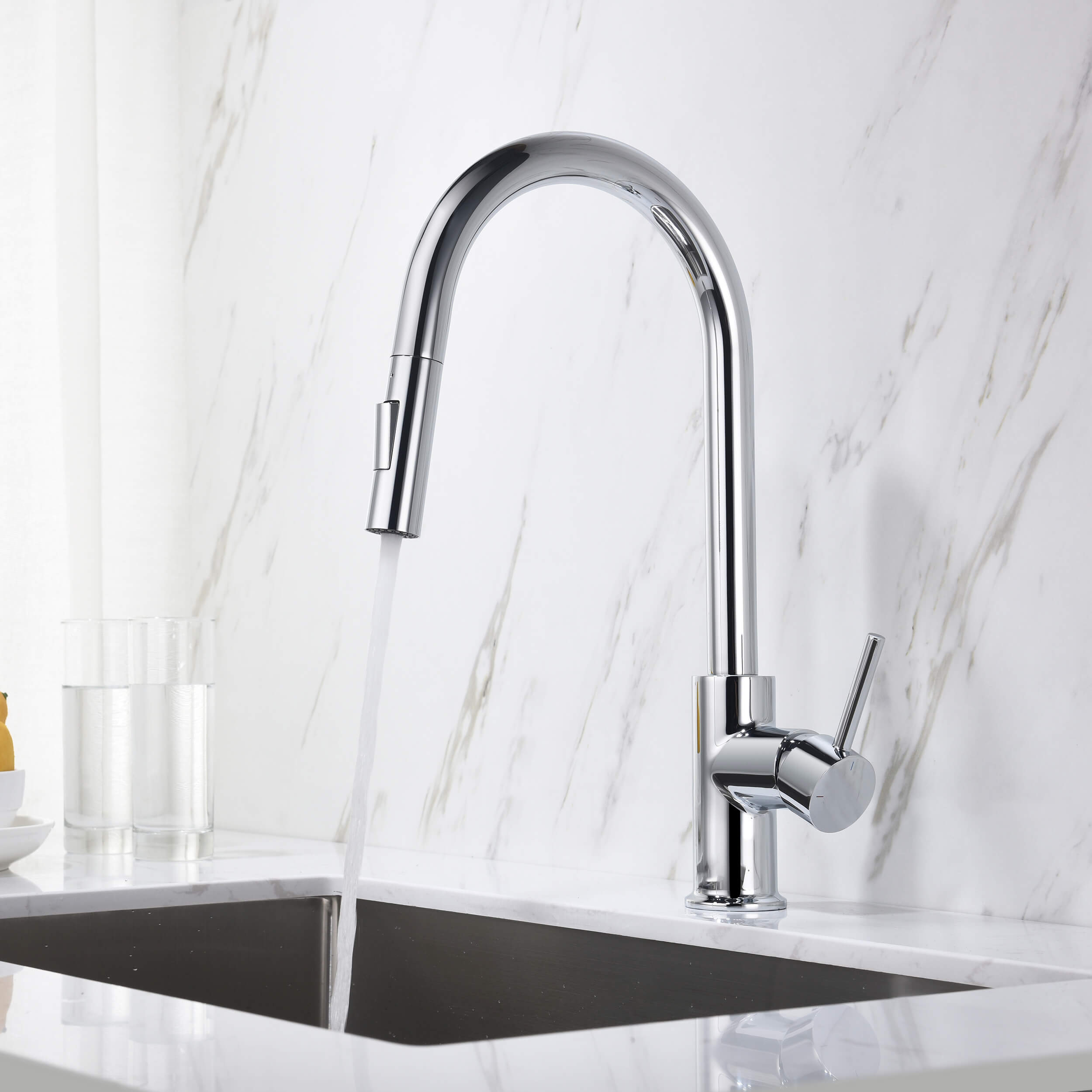 Halo Single Handle Pull Down Kitchen Faucet
