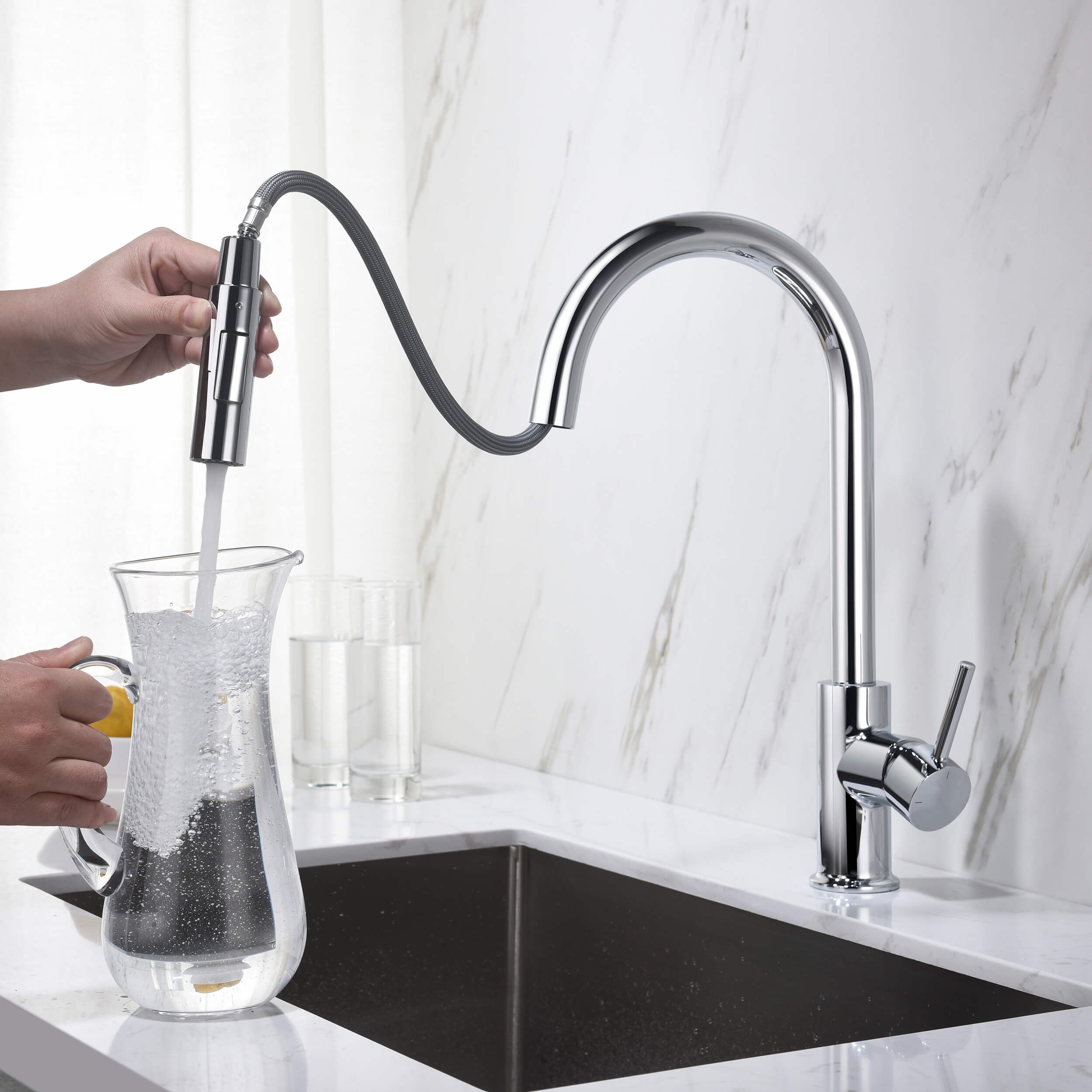 Halo Single Handle Pull Down Kitchen Faucet