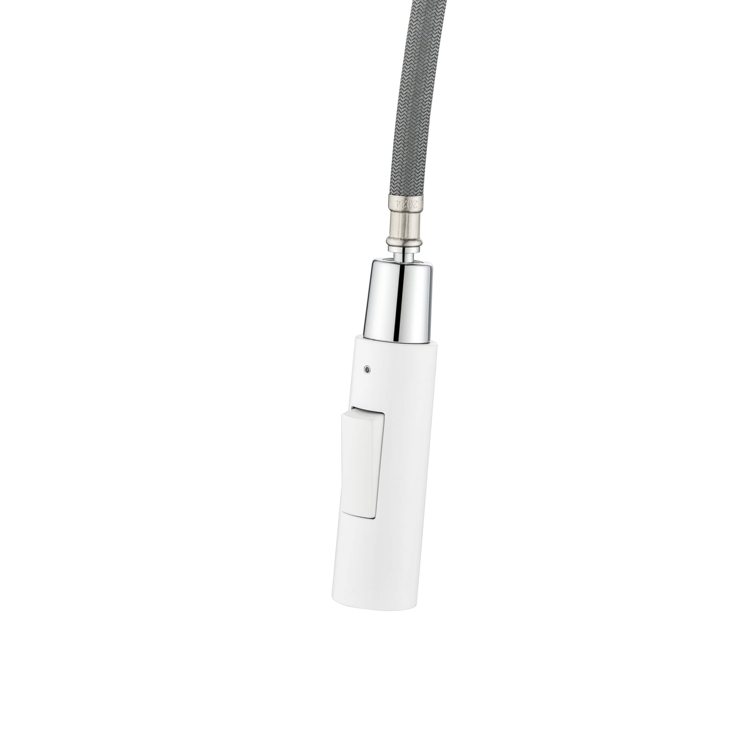 Halo Single Handle Pull Down Kitchen Faucet