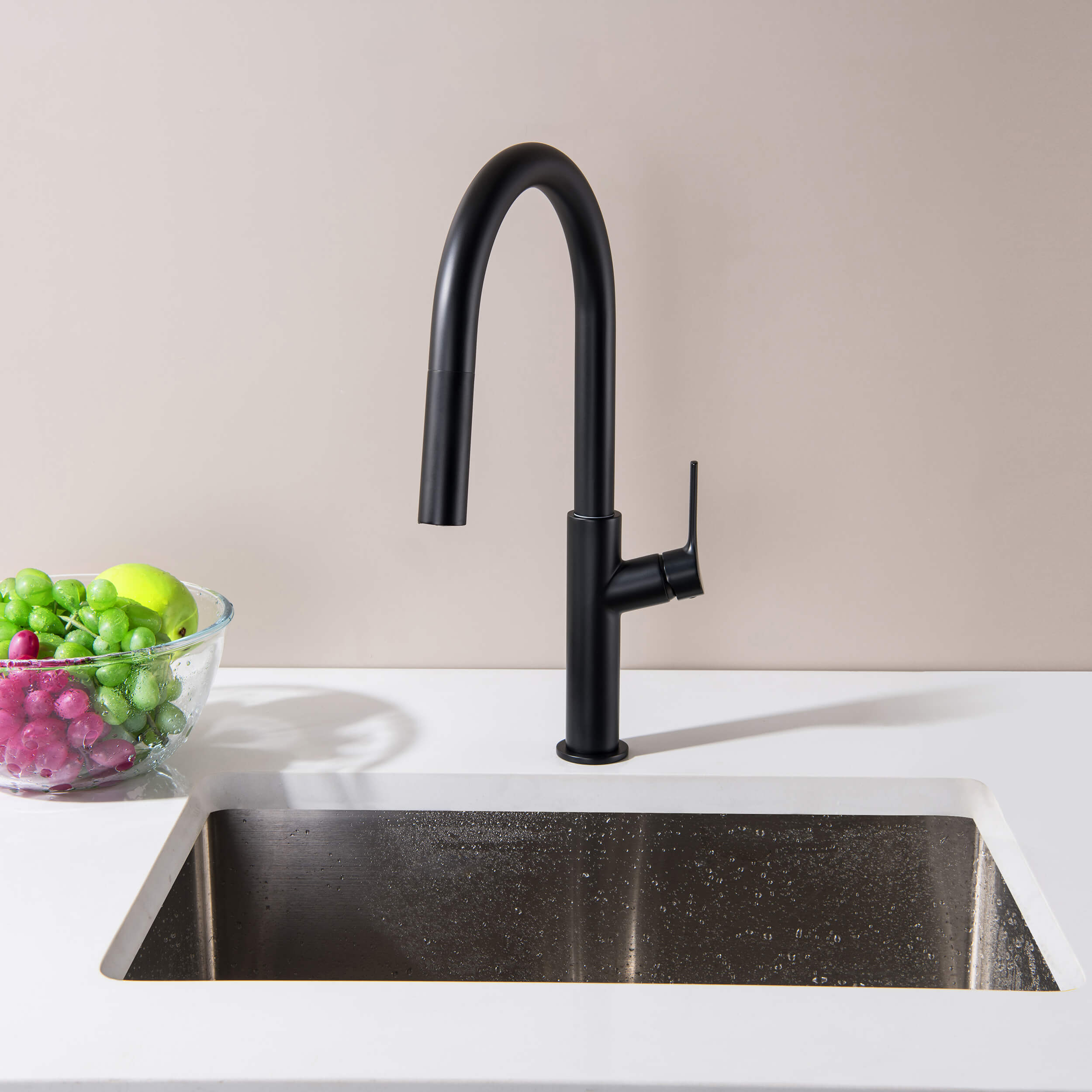 Neo Single Handle Pull Down Kitchen Sink Faucet