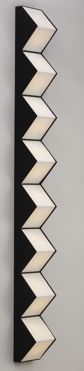 Zig Zag Grande Sconce