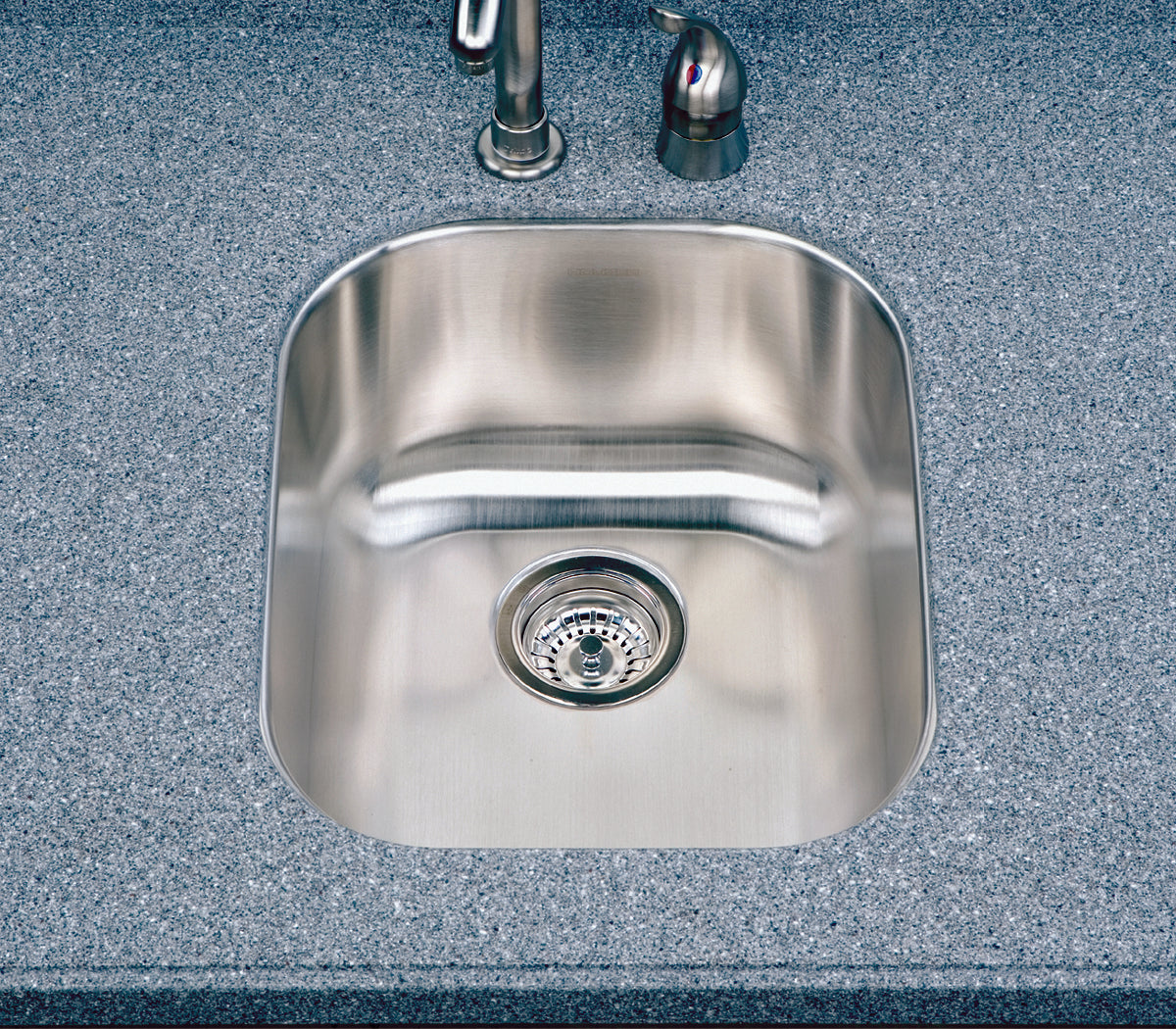 Houzer CS-1607 Club Series Undermount 0-Hole Single Bowl Bar/Prep Sink