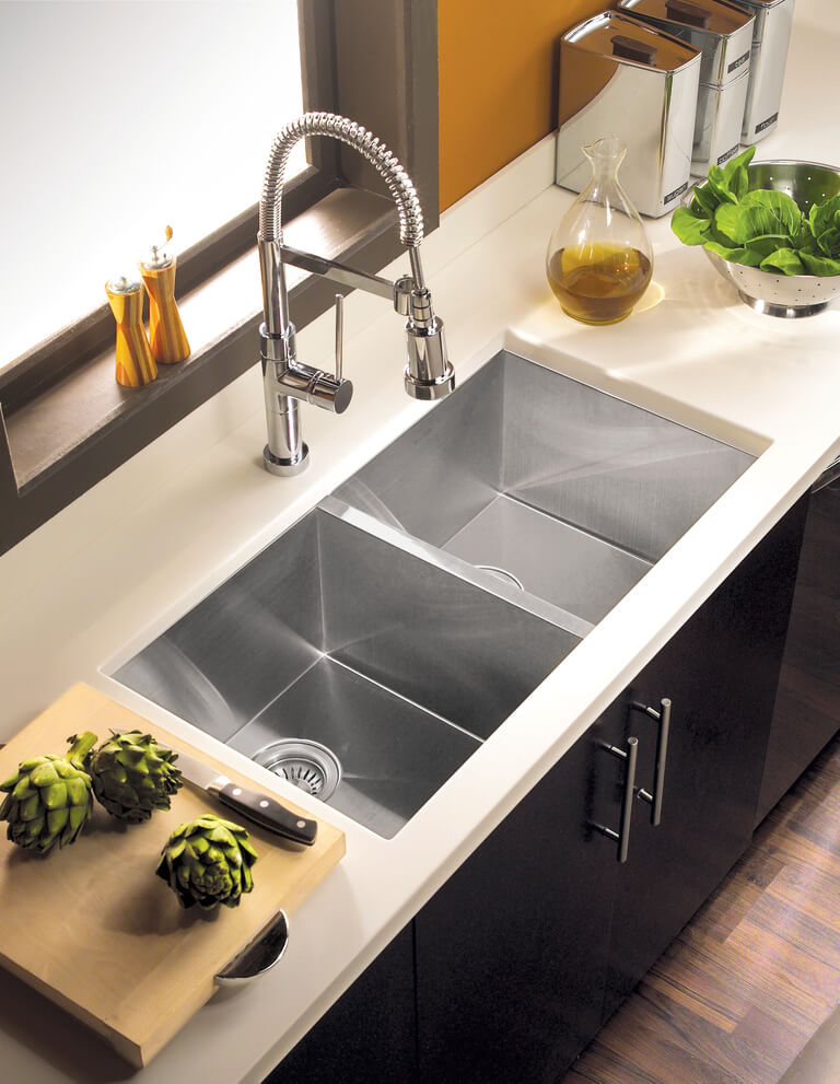 Houzer Contempo 33" Stainless Steel Undermount 50/50 Double Bowl Kitchen Sink with Strainer & Grid