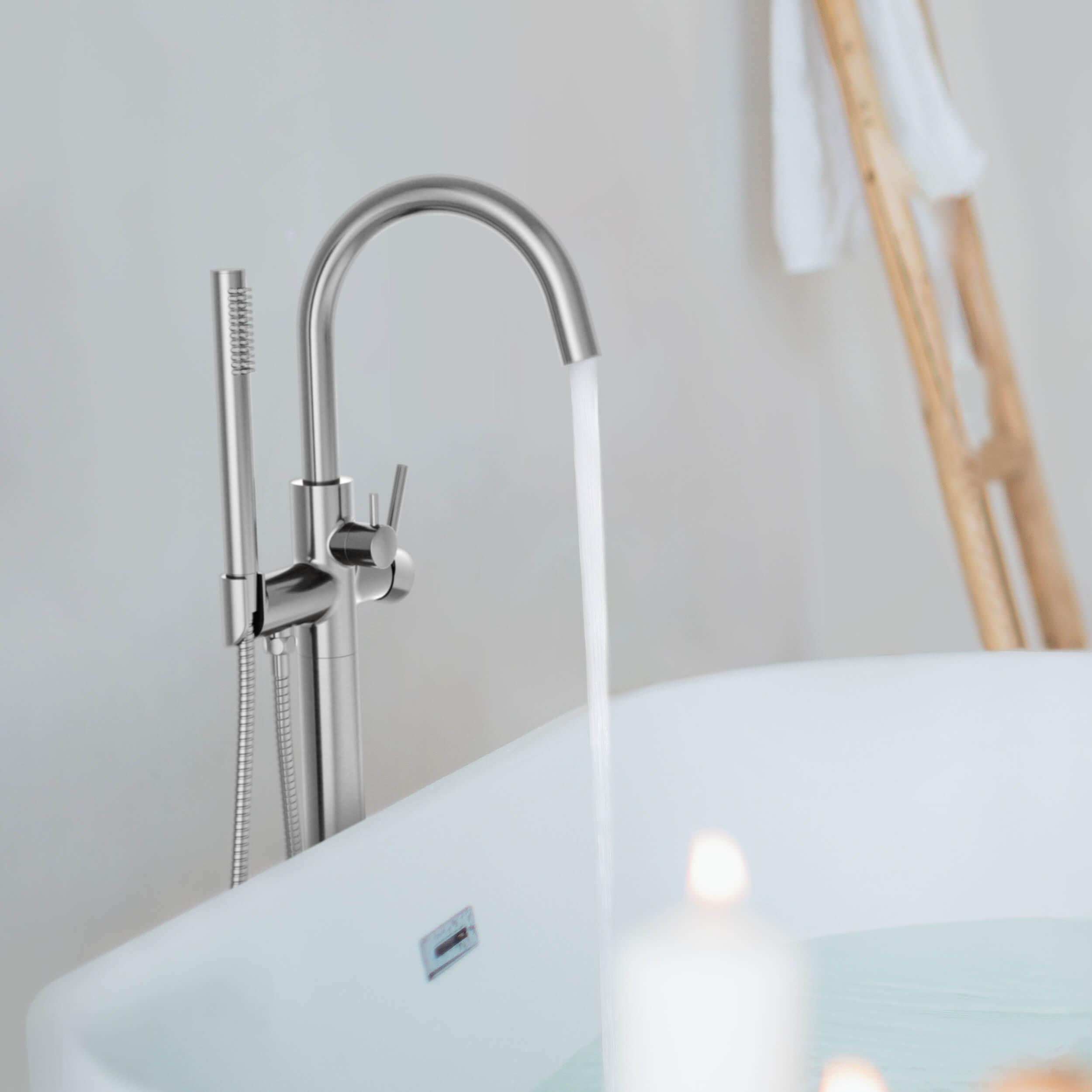 Halo Floor Mount Tub Filler With Hand Shower