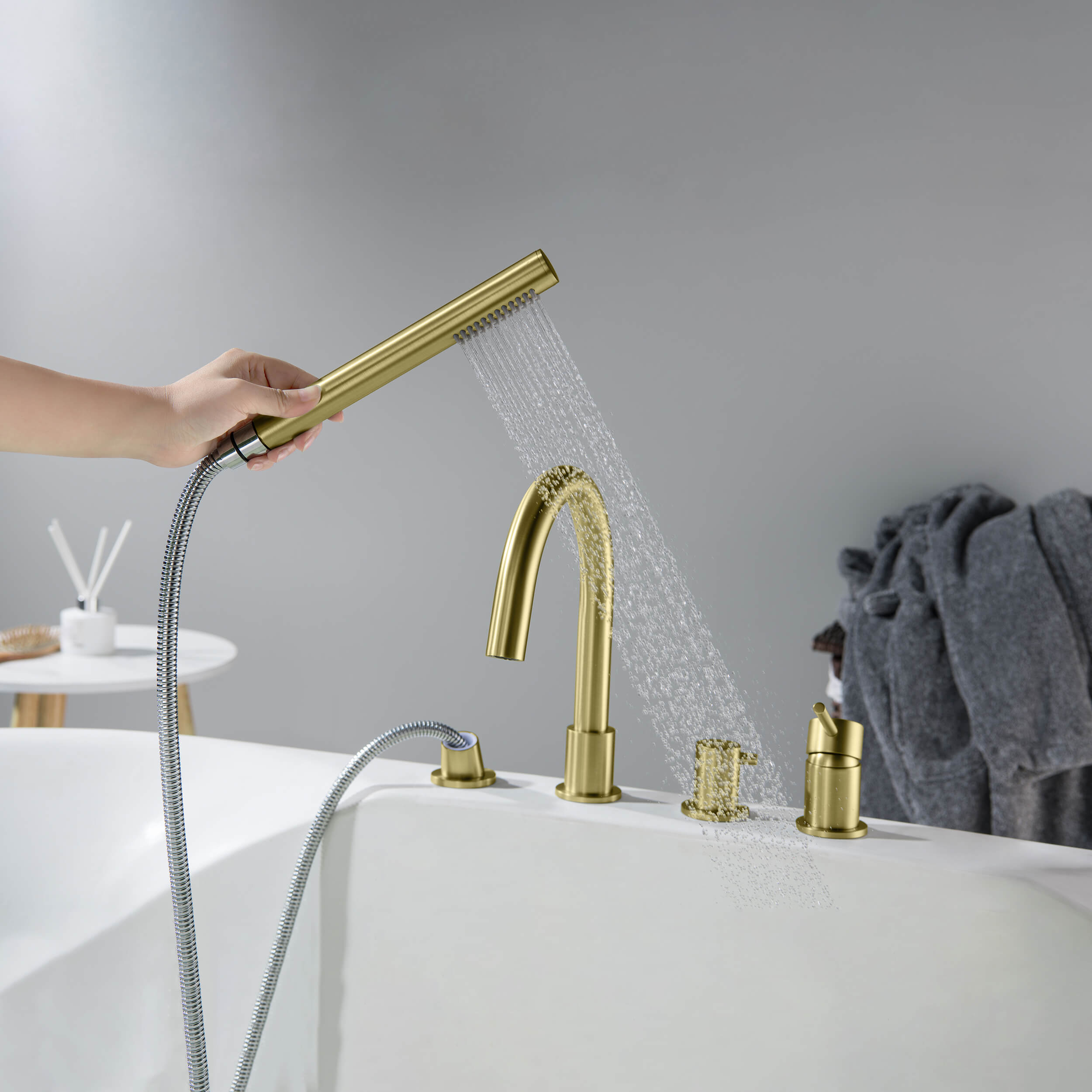 Halo Deck Mounted Bathtub Faucet with Hand Shower