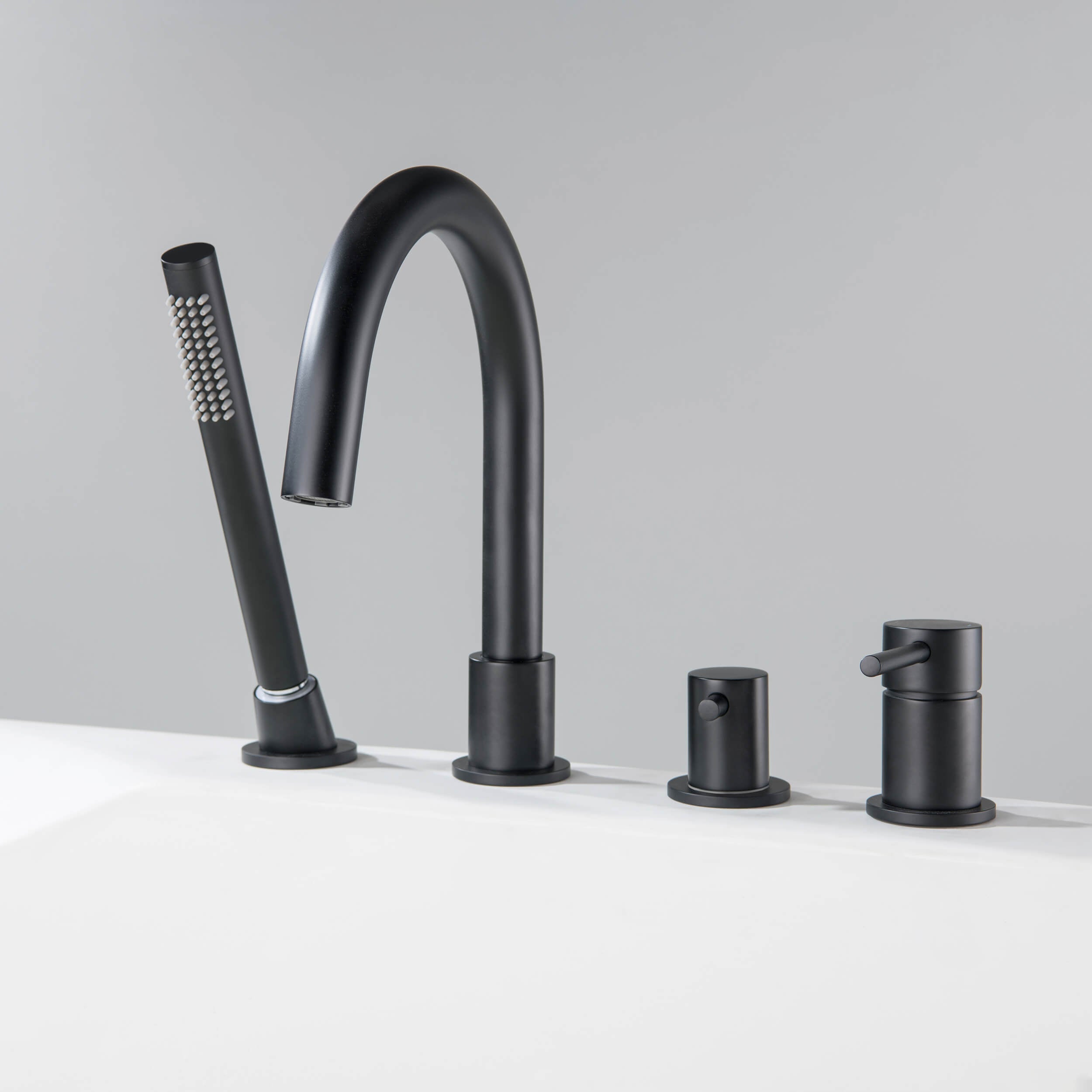 Halo Deck Mounted Bathtub Faucet with Hand Shower