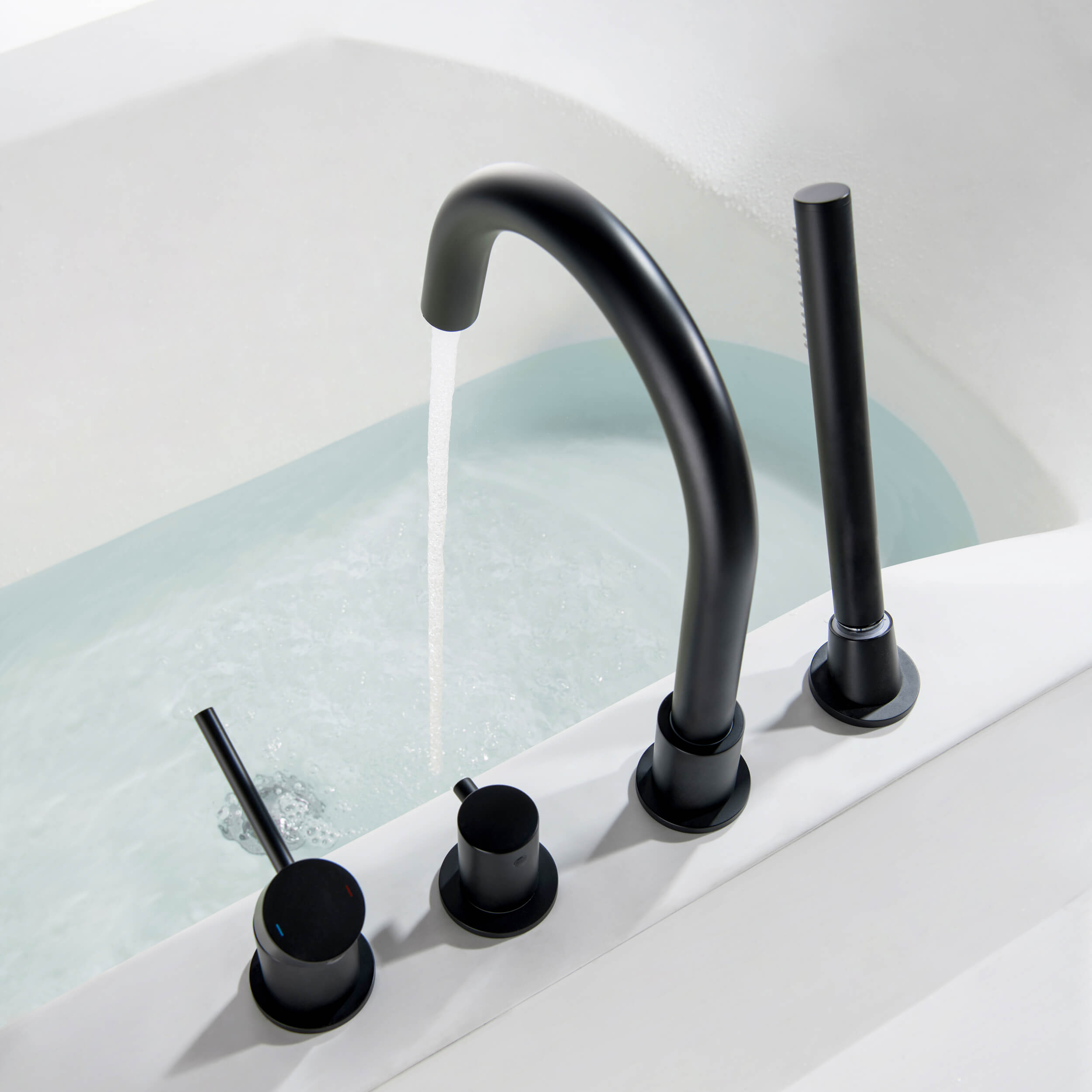 Halo Deck Mounted Bathtub Faucet with Hand Shower