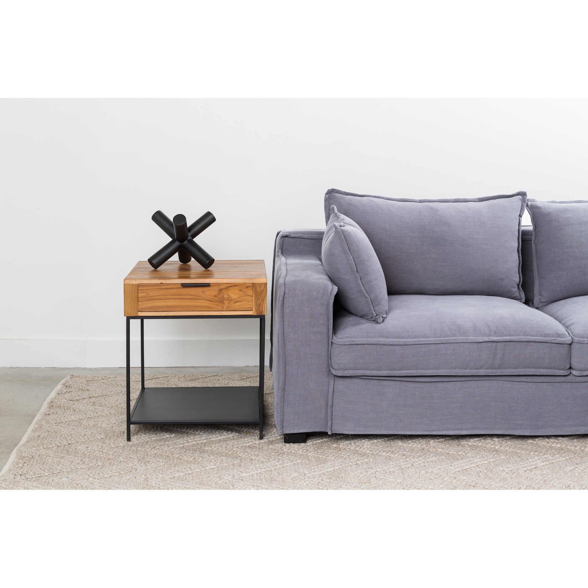 Moes Joliet Side Table Natural DR-1323-24