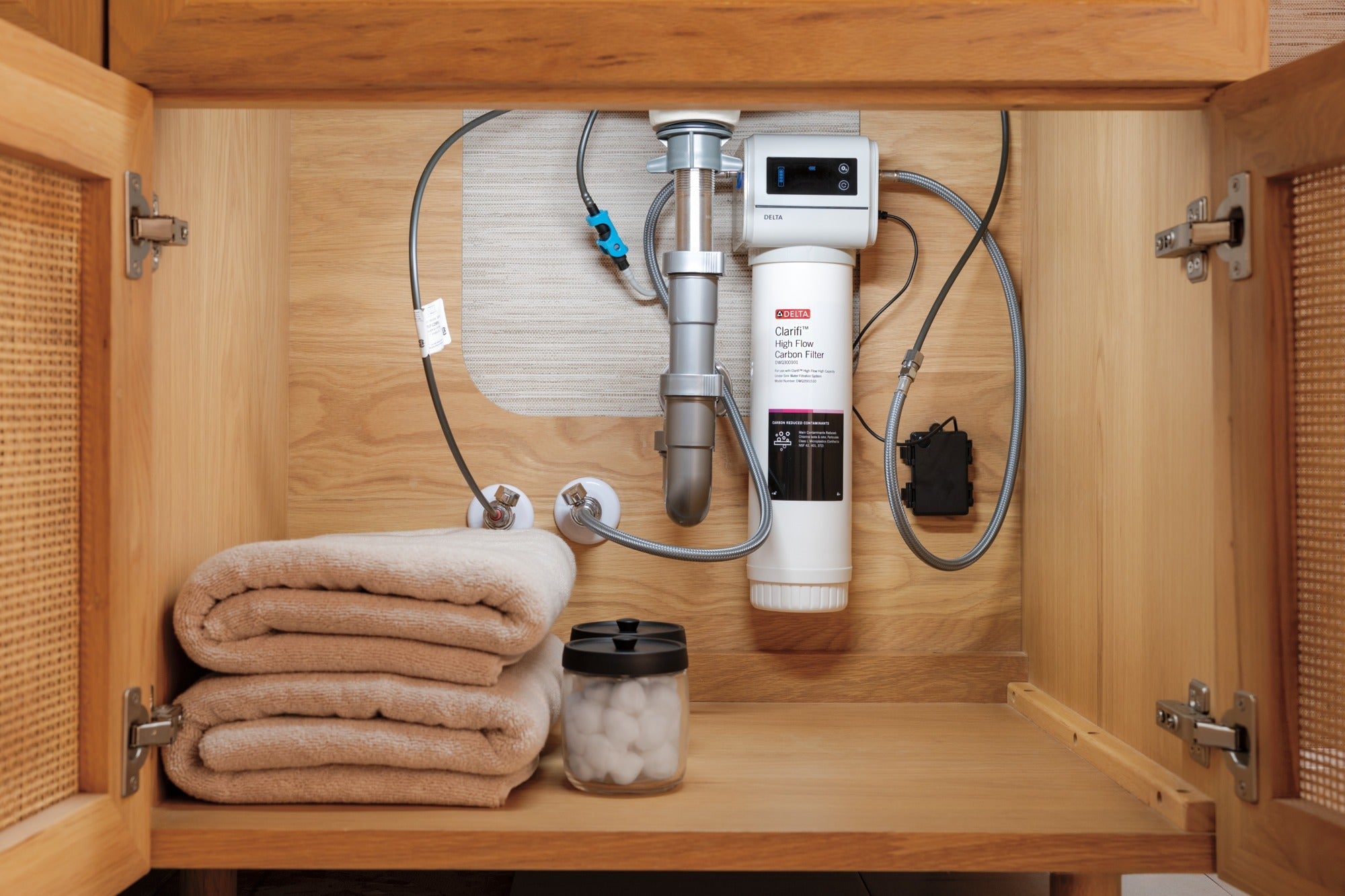 Delta Clarifi™ High Flow High Capacity Under Sink Water Filtration System