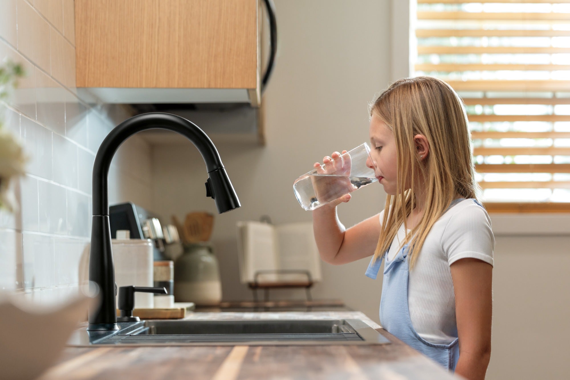 Delta Clarifi™ High Flow High Capacity Under Sink Water Filtration System