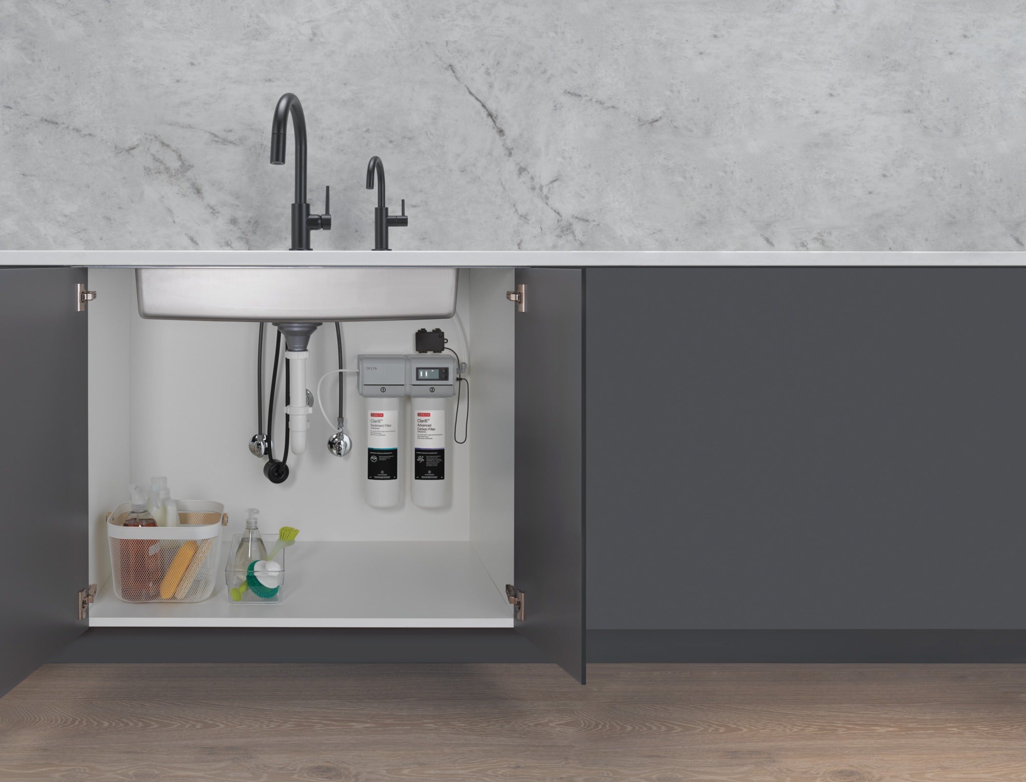Delta Trinsic® Single Handle Pull-Down Kitchen Faucet