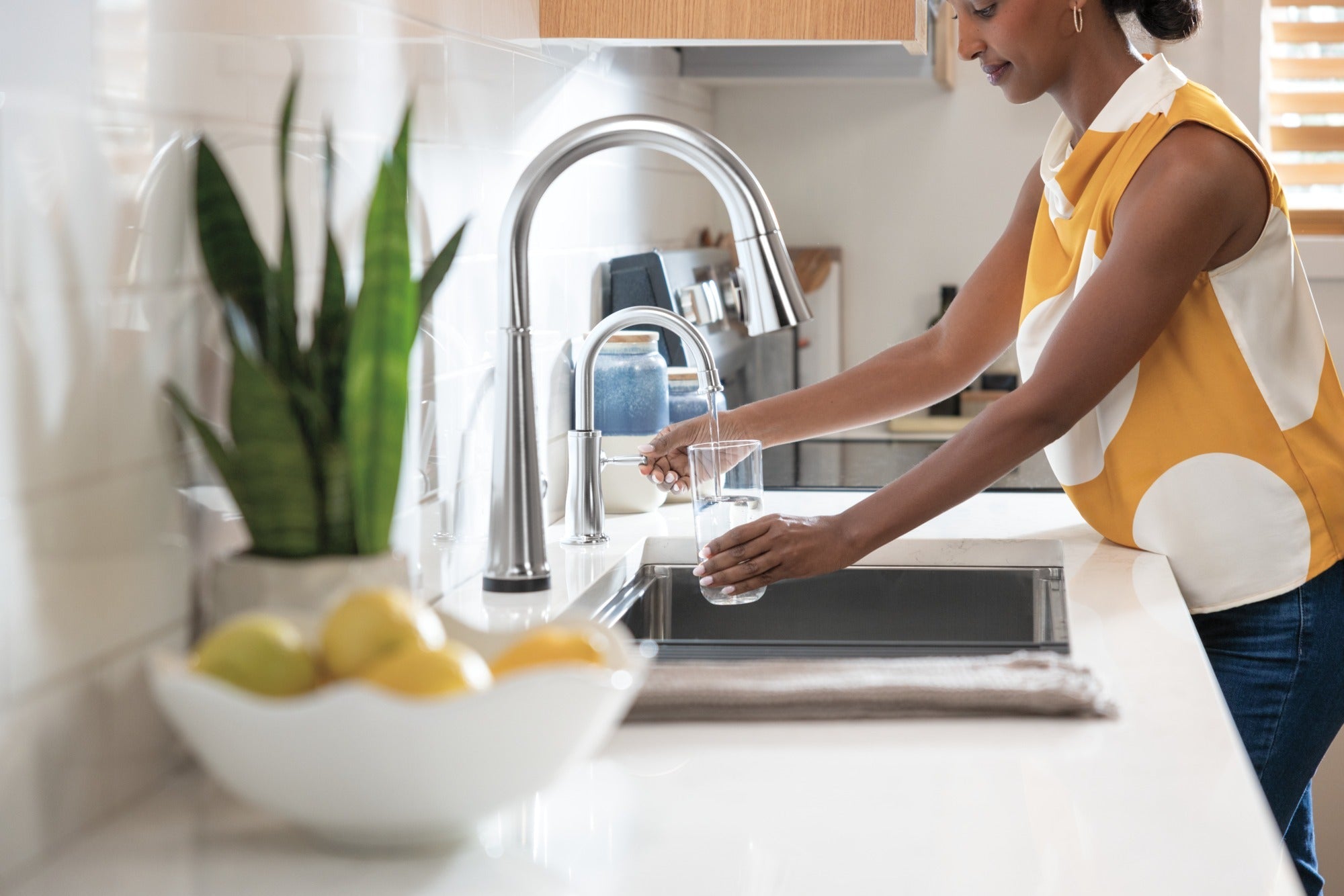 Delta Clarifi™ 2-Stage Under Sink Advanced Water Filtration System