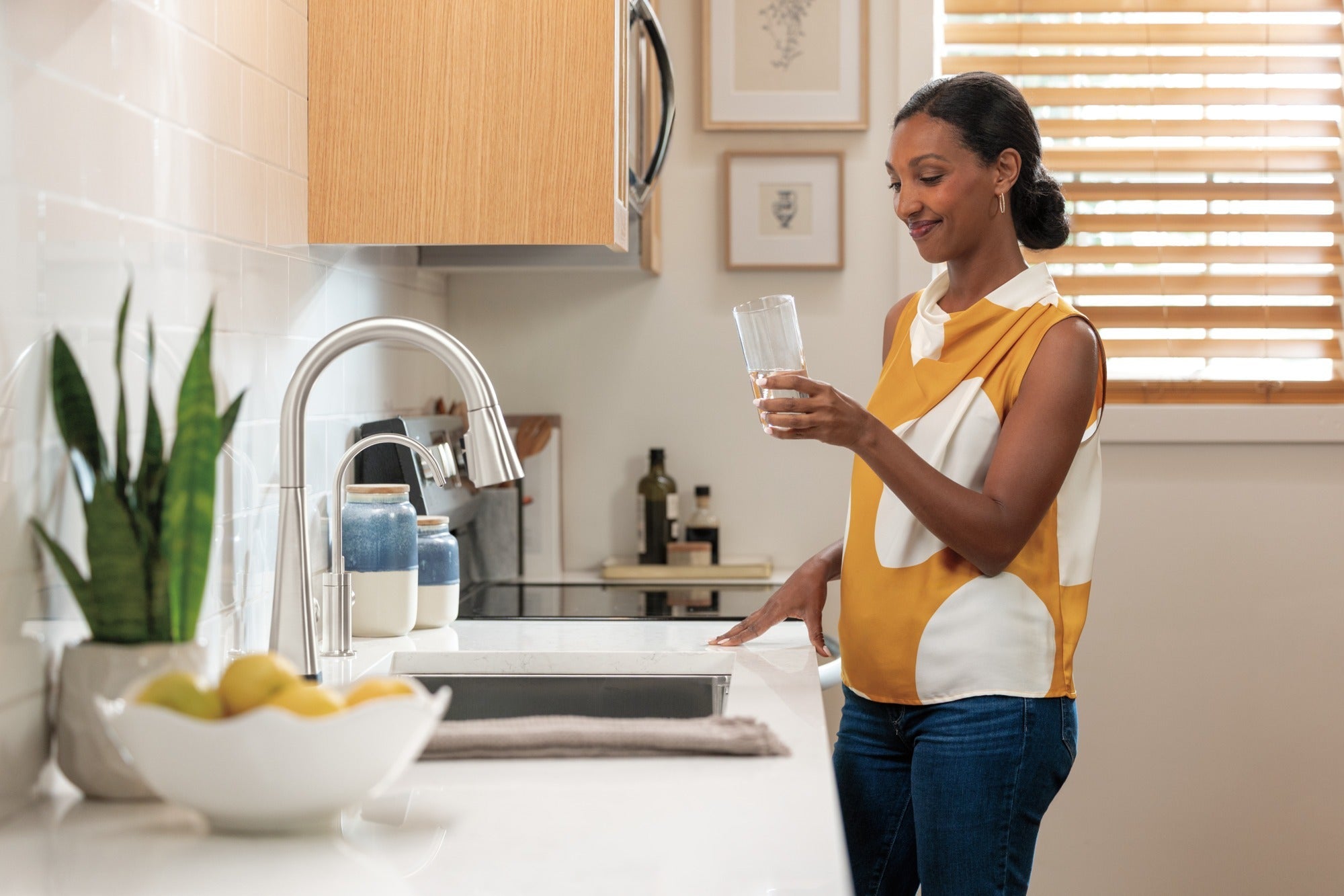 Delta Clarifi™ 2-Stage Under Sink Advanced Water Filtration System