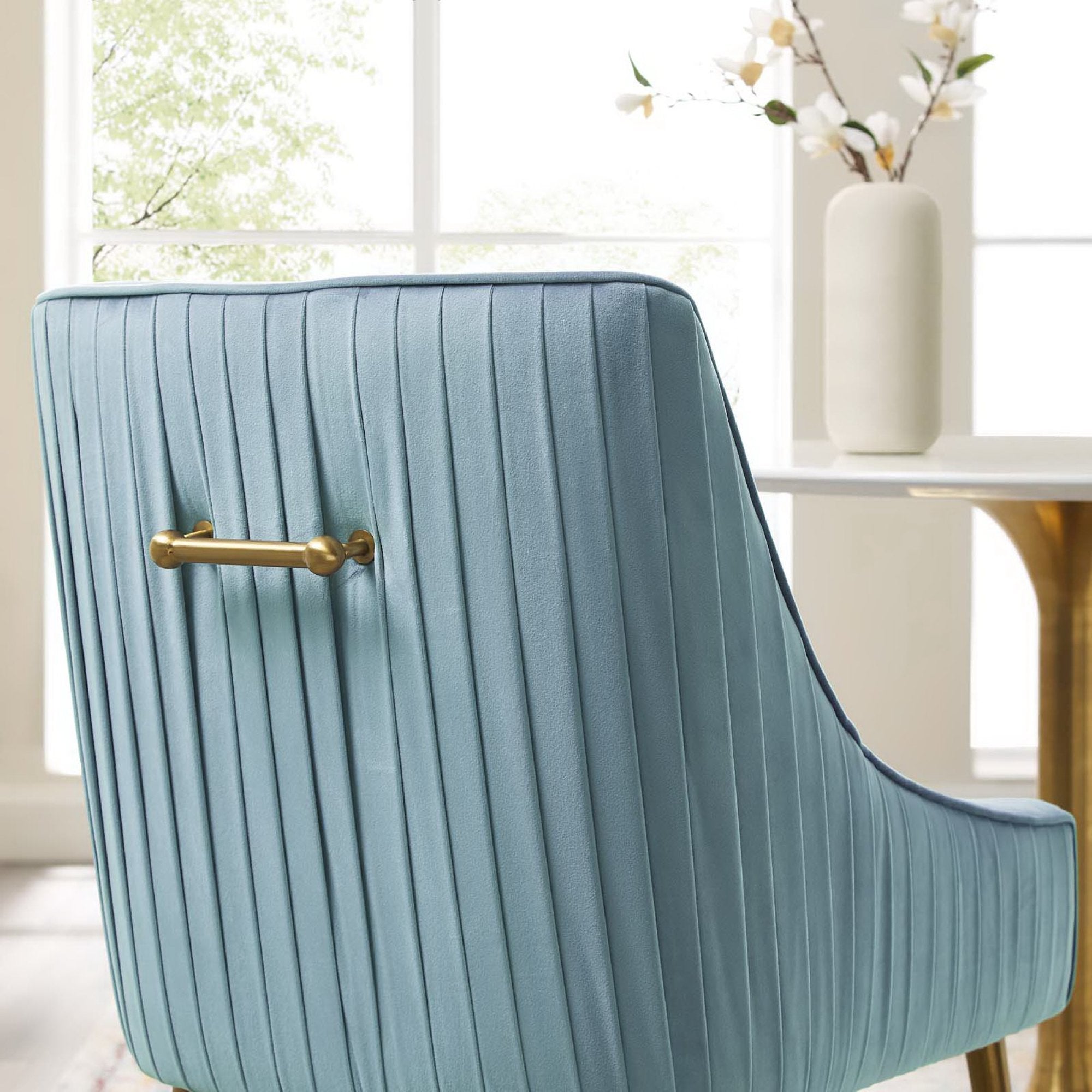Modway Discern Pleated Back Upholstered Performance Velvet Dining Chair